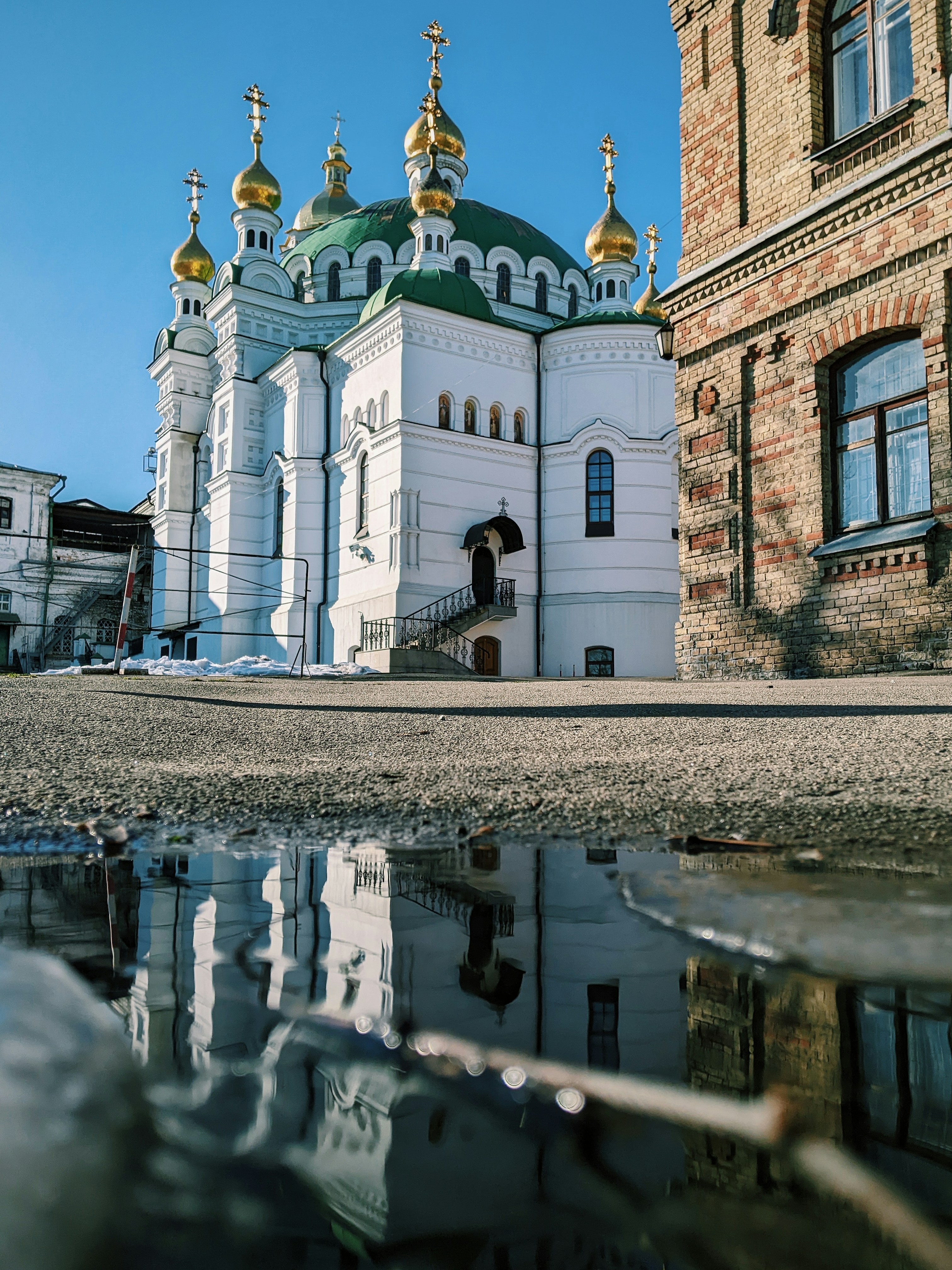 Photo by illiakholin