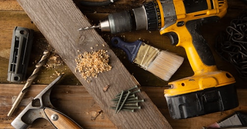 a couple of tools that are sitting on a table