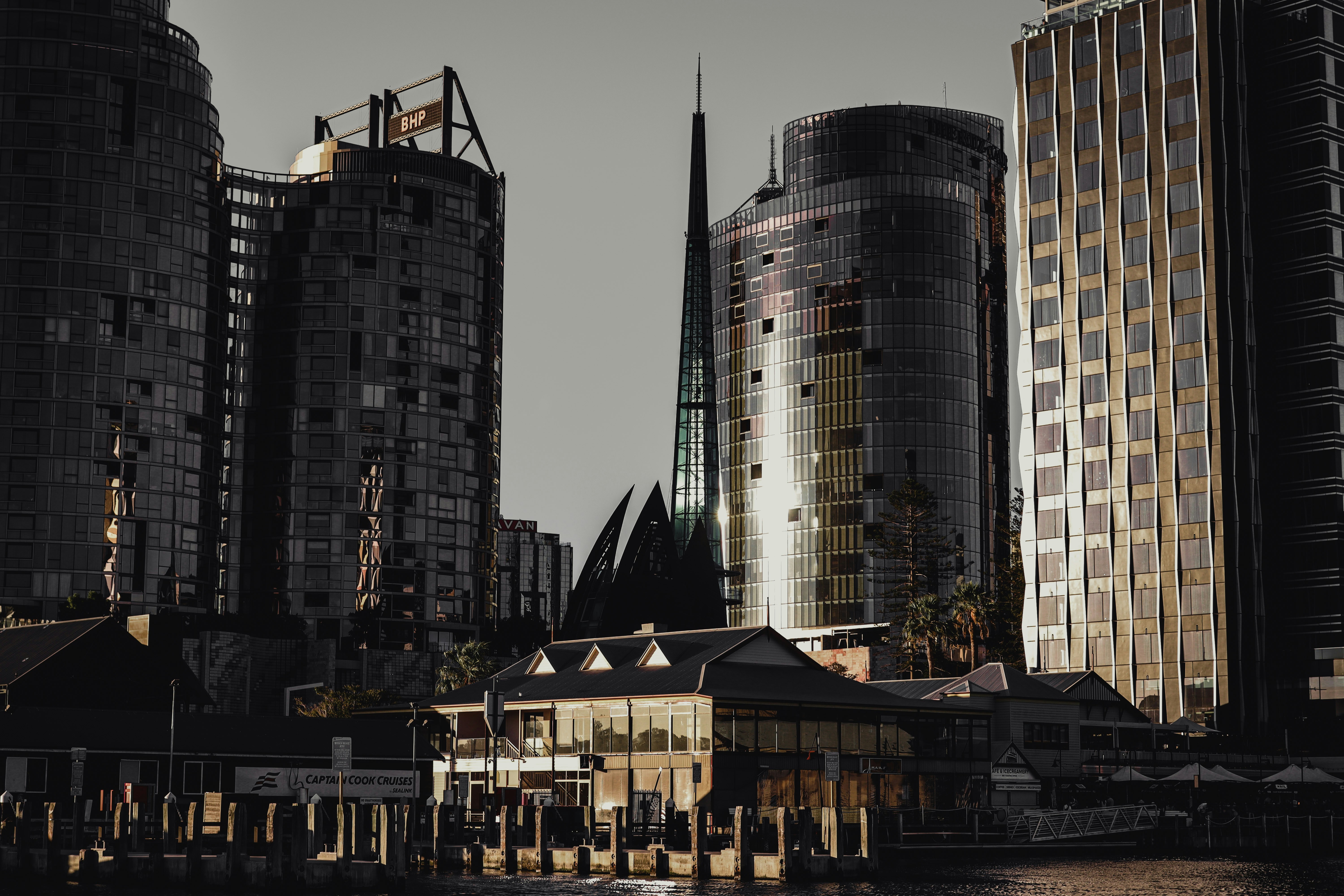 煤市淡季不淡：多因素发酵，市场趋稳向好-中电数媒-数字电网新门户