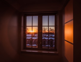 As Paredes da Sua Nova Conquista: Ansiedade Financeira e Paz no Mirantes