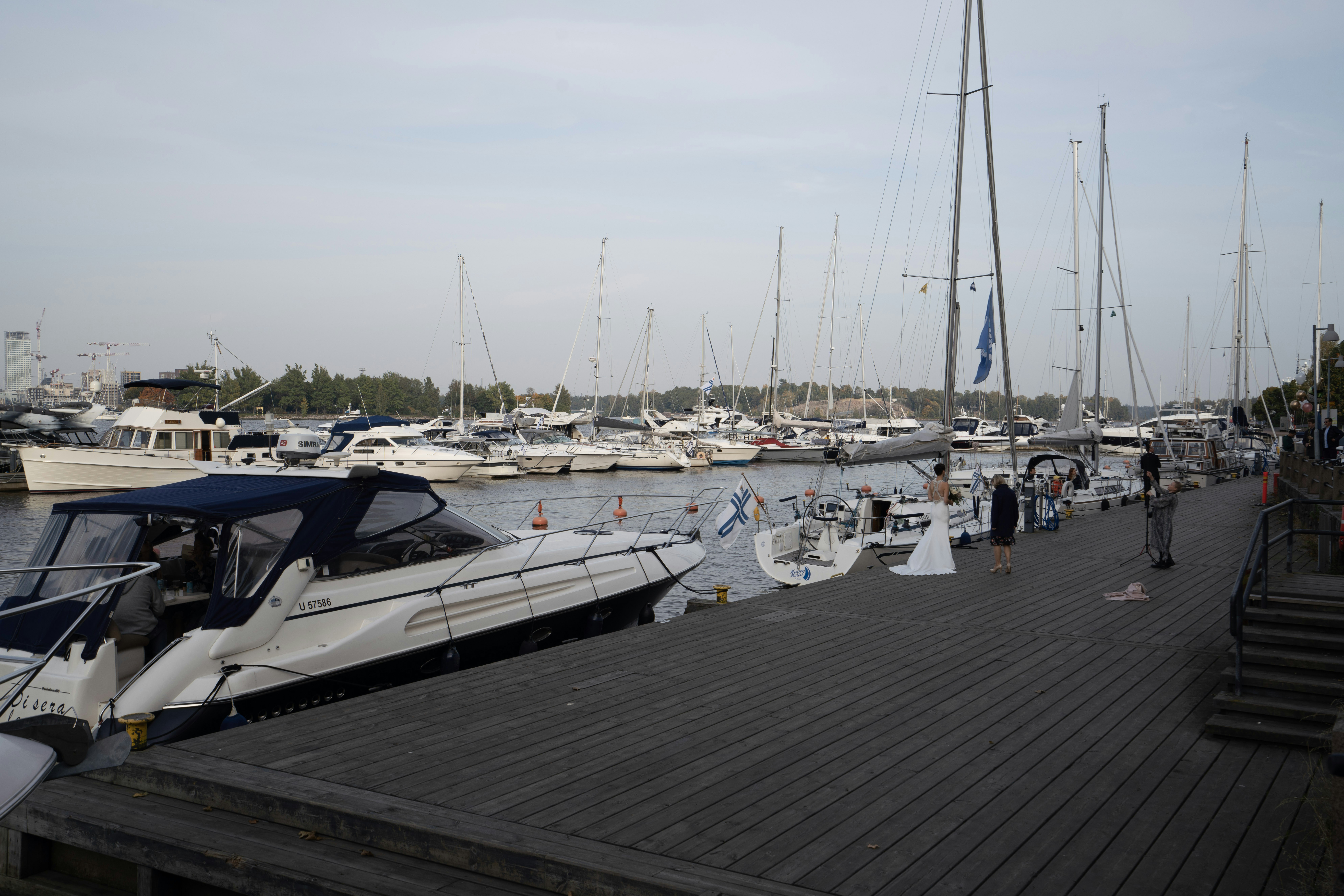 Photo by datingjungle