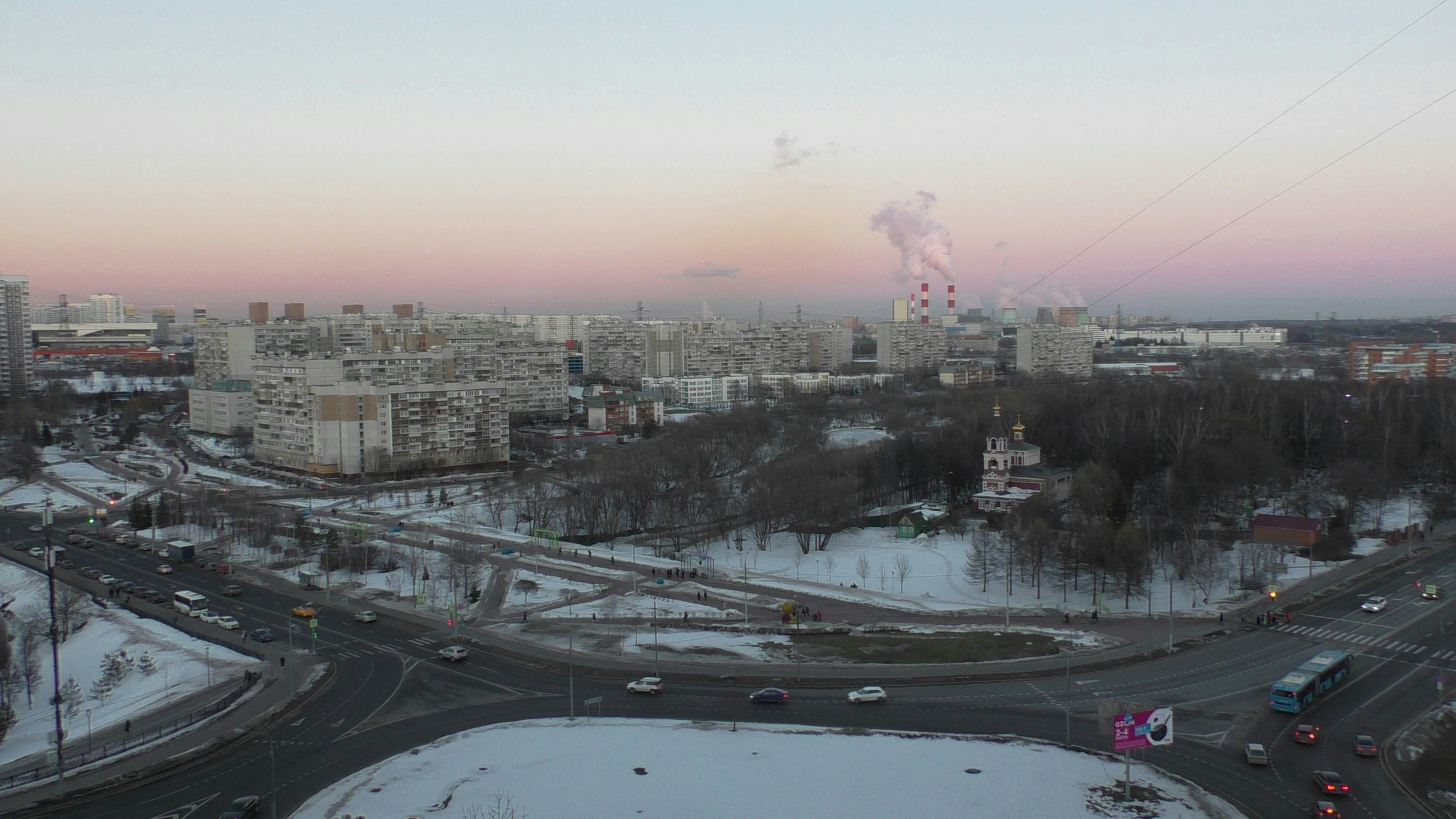 #Misura_photos #Misuraphotos https://www.youtube.com/user/Moscowartgallery https://vk.com/scanart From the series #Spiritualcentersofmoscow The Temple of the Great Martyr Paraskeva in Kachalov If you like my works, I have more on my profile page - check them out! Don't forget to subscribe and smash a like button!