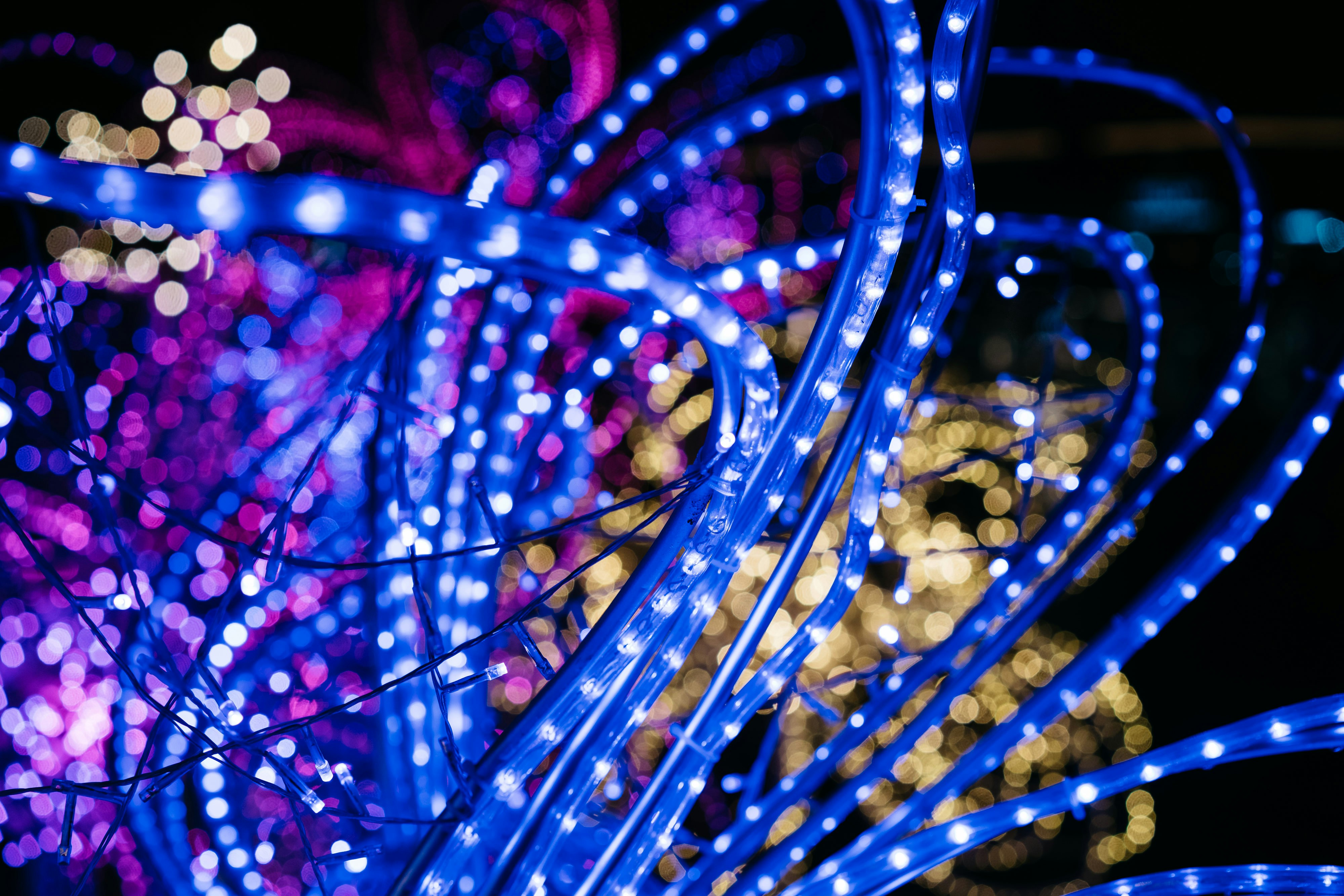 Diwali 2023: Unmissable Deals on Amazon & Flipkart