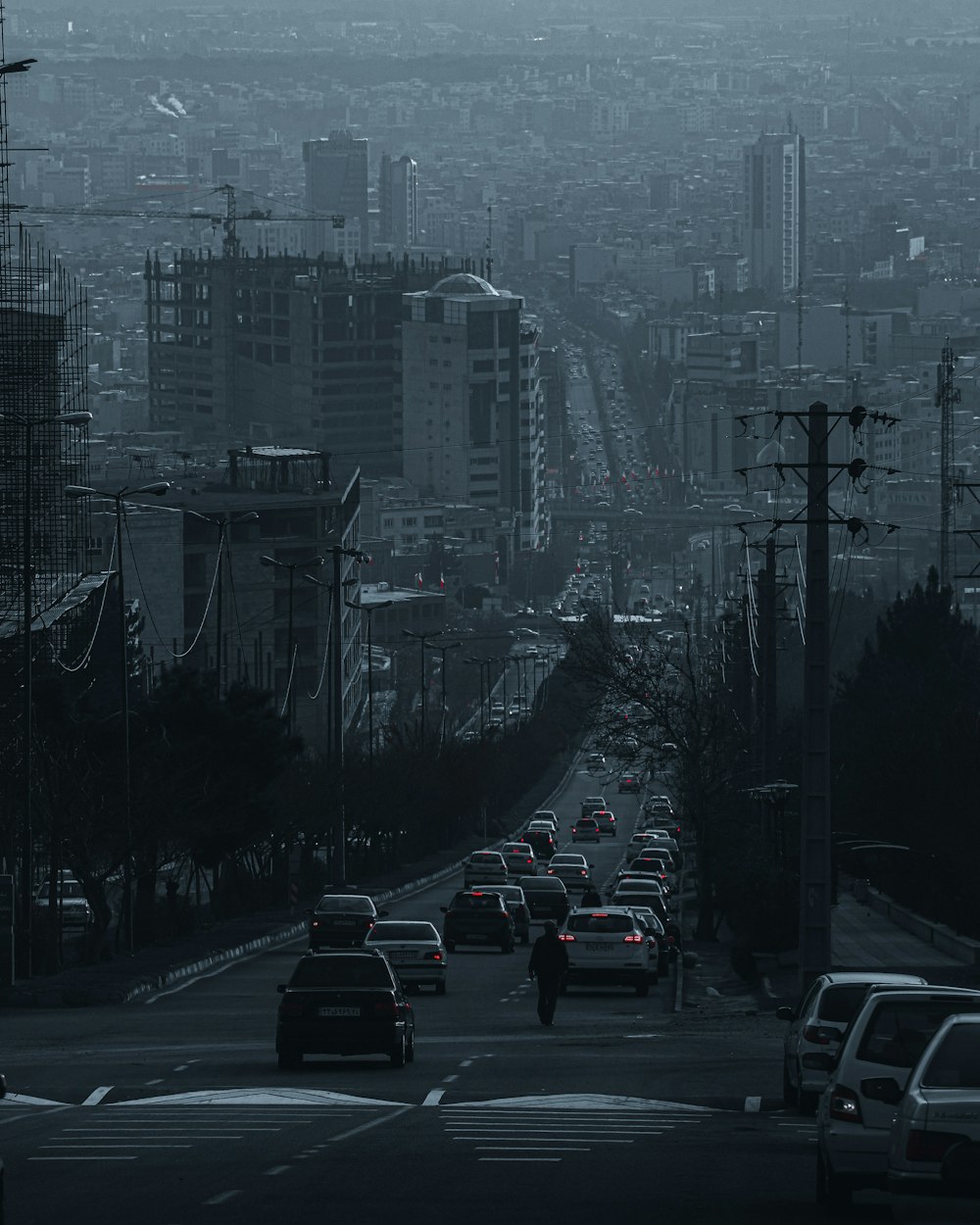 a city street filled with lots of traffic