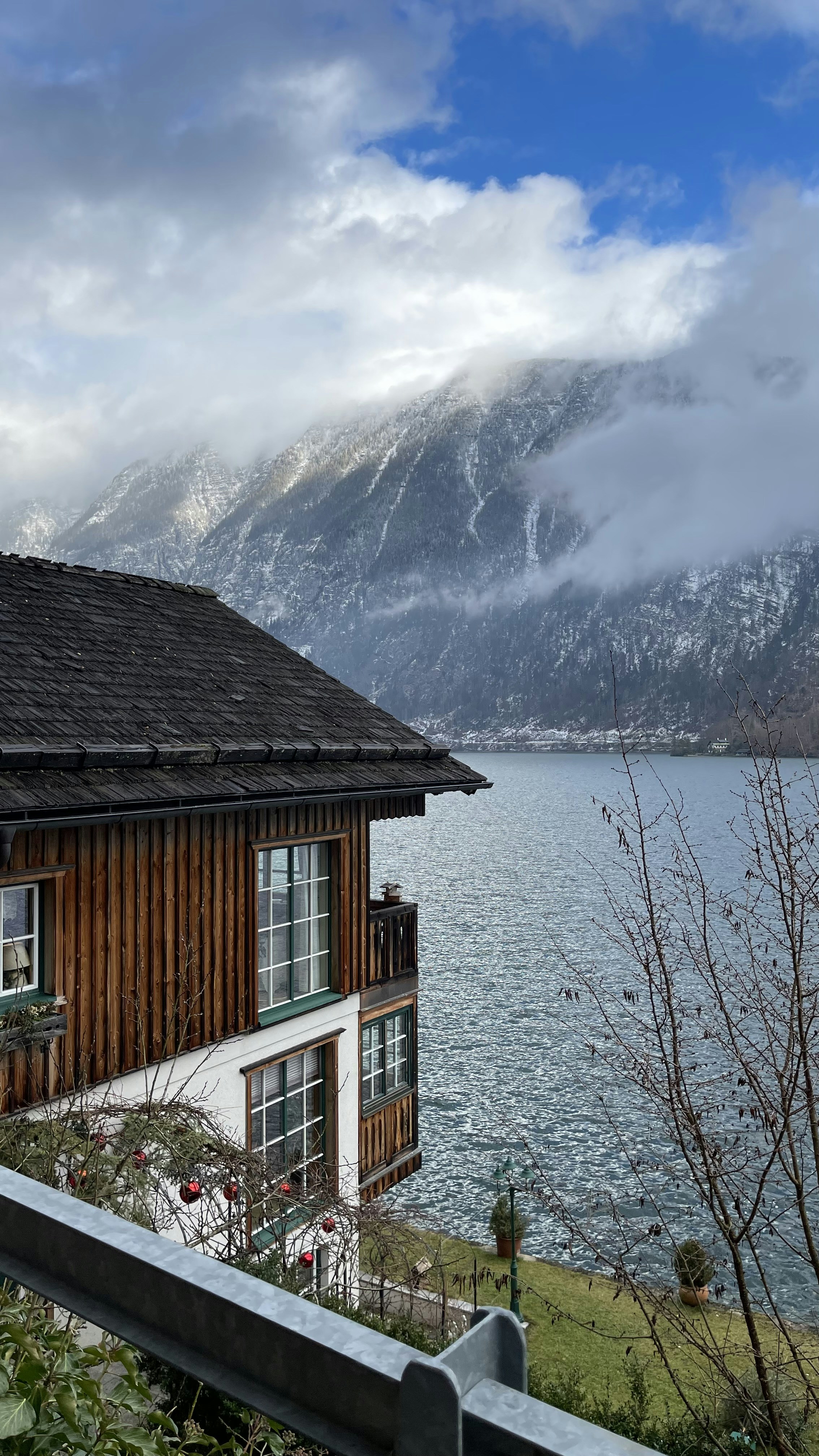 Image by mbomonin from unsplash