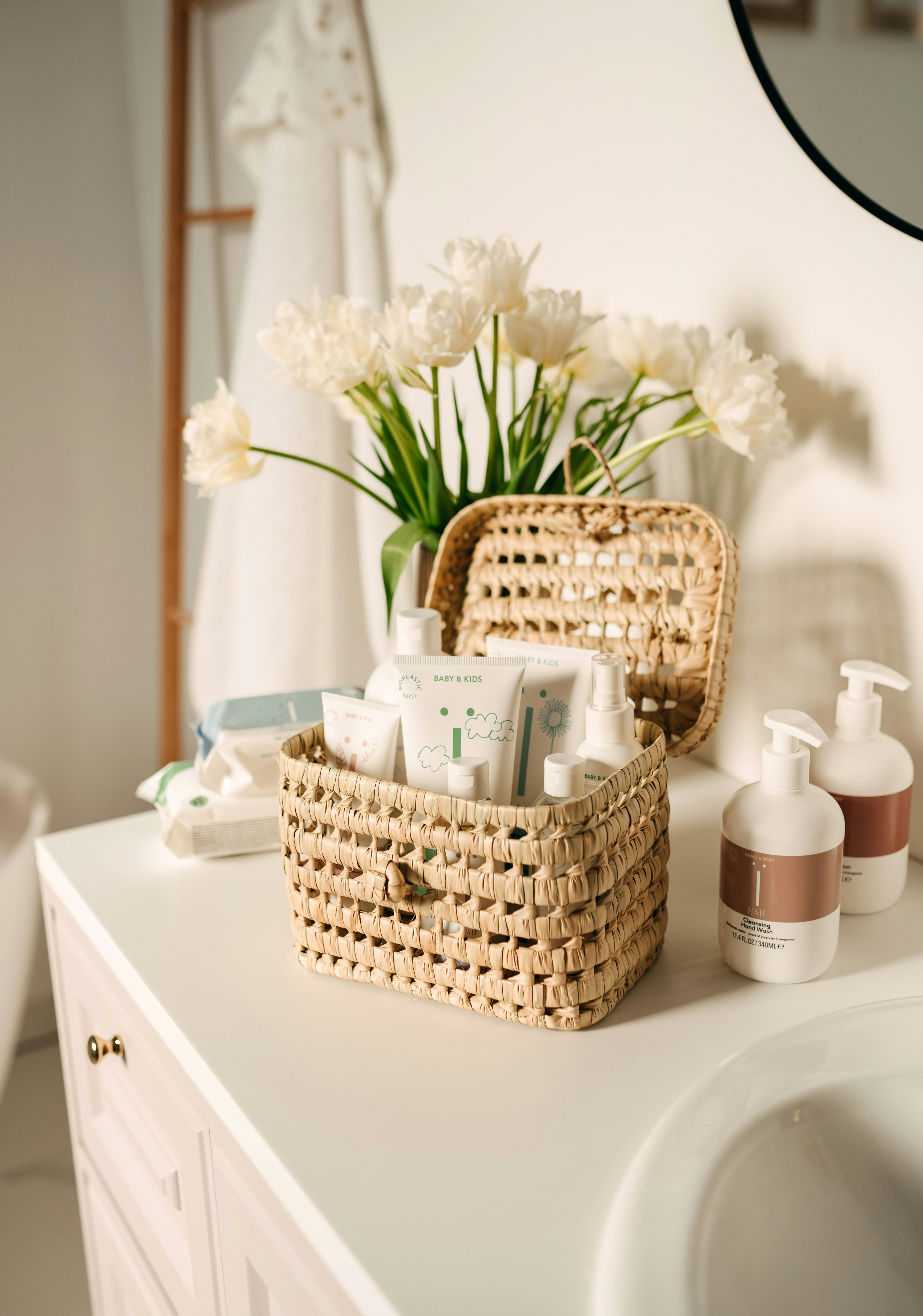 Photo by olimpiaborodiunsplash