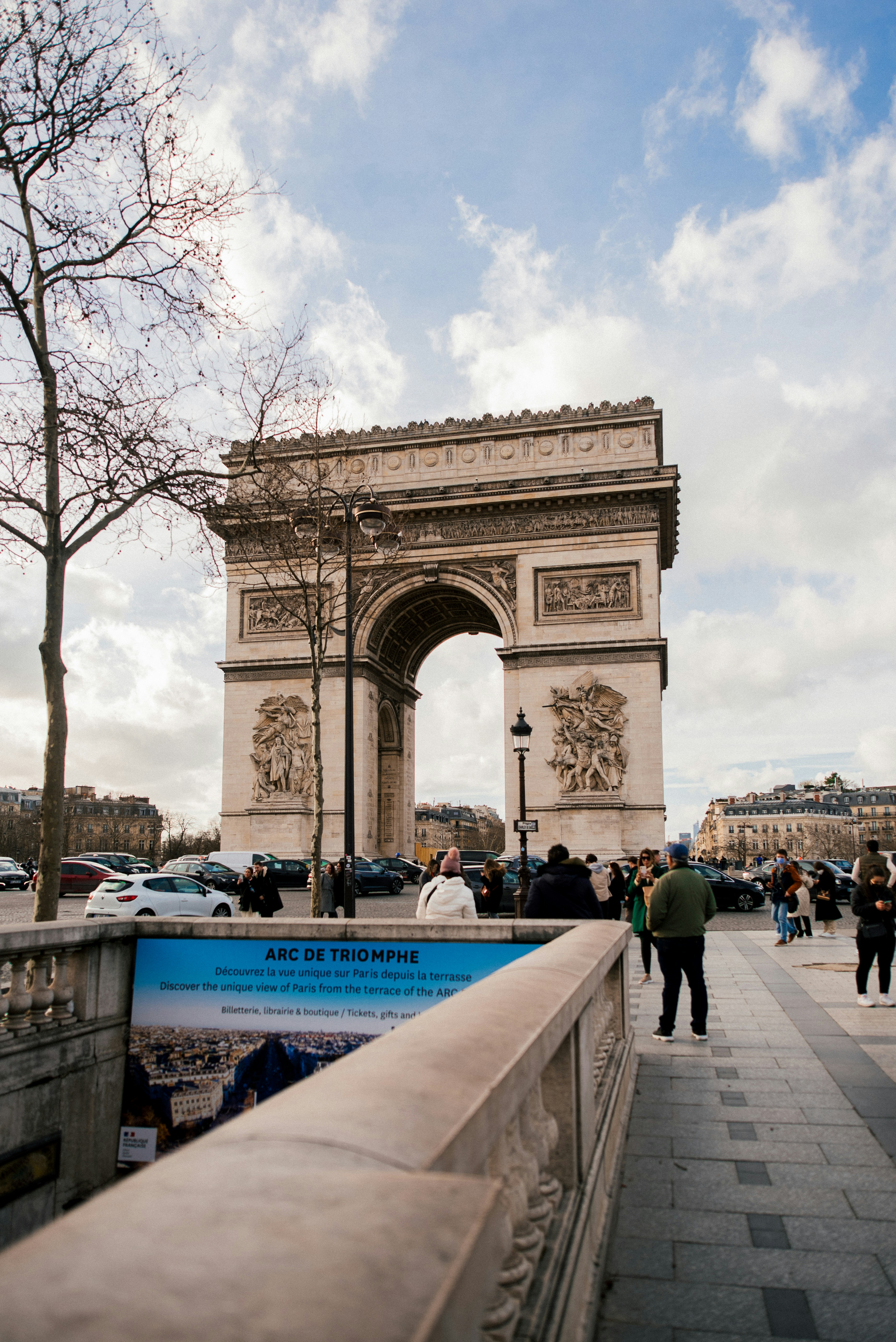 Choose from a curated selection of Paris photos. Always free on Unsplash.