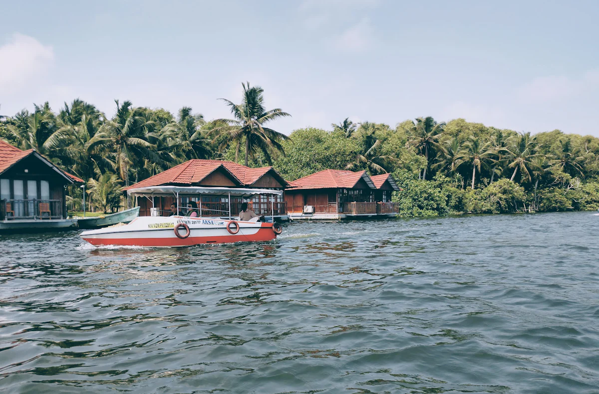 Poovar