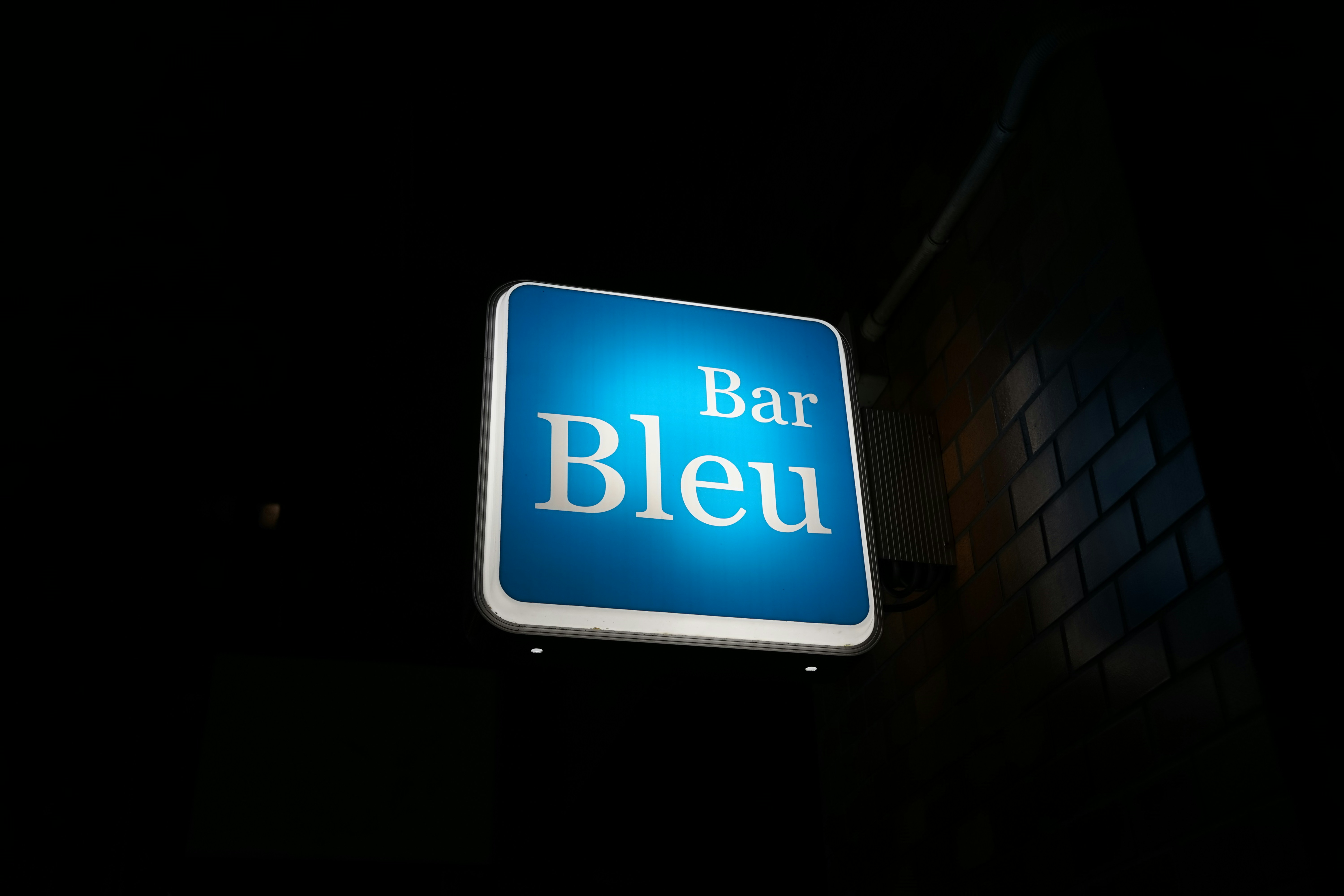 photo-1646036481729-b413e865109e?ixid=M3