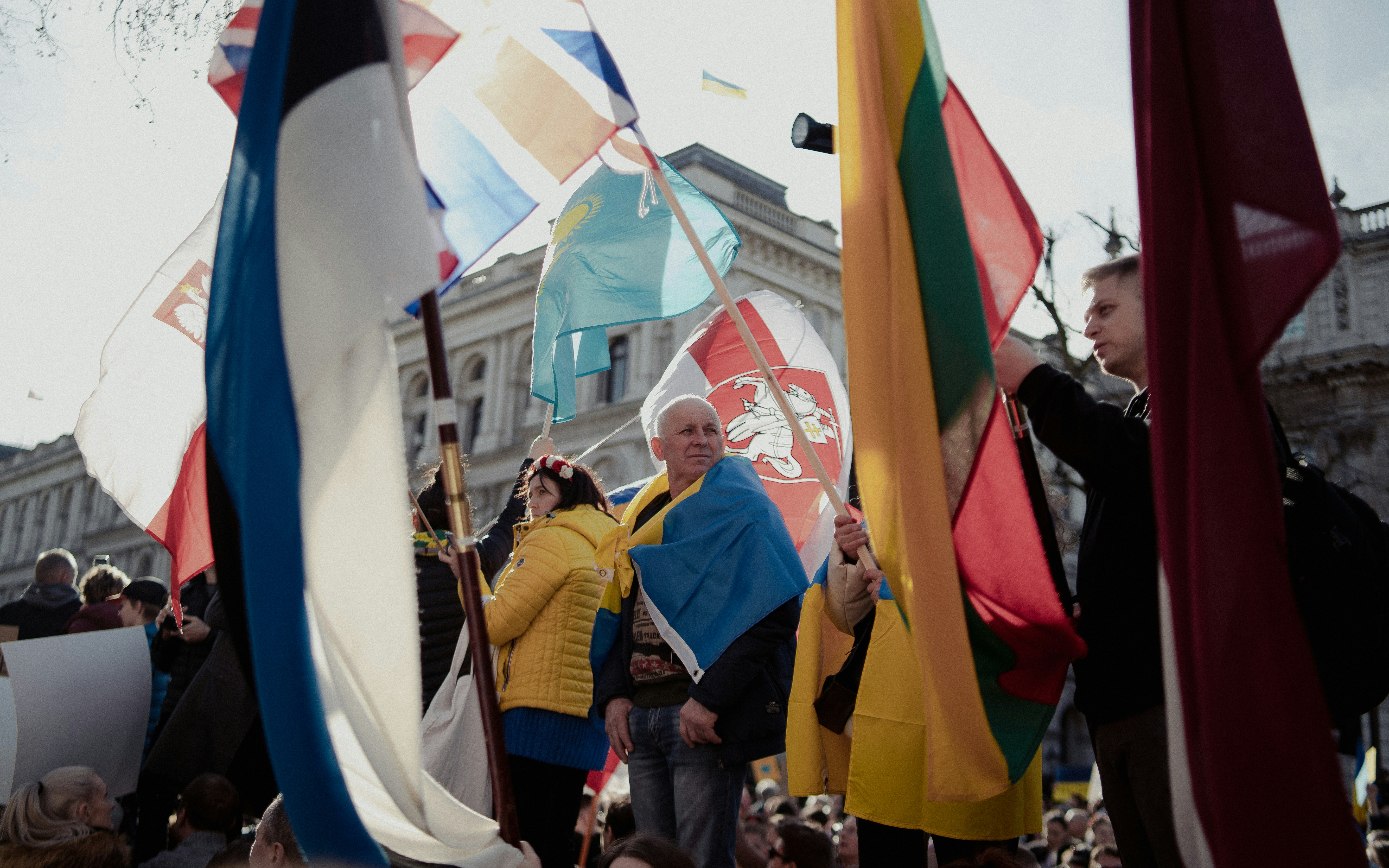 Géopolitique 2026 : l’OTAN en miettes, le 1er-Mai en résistance