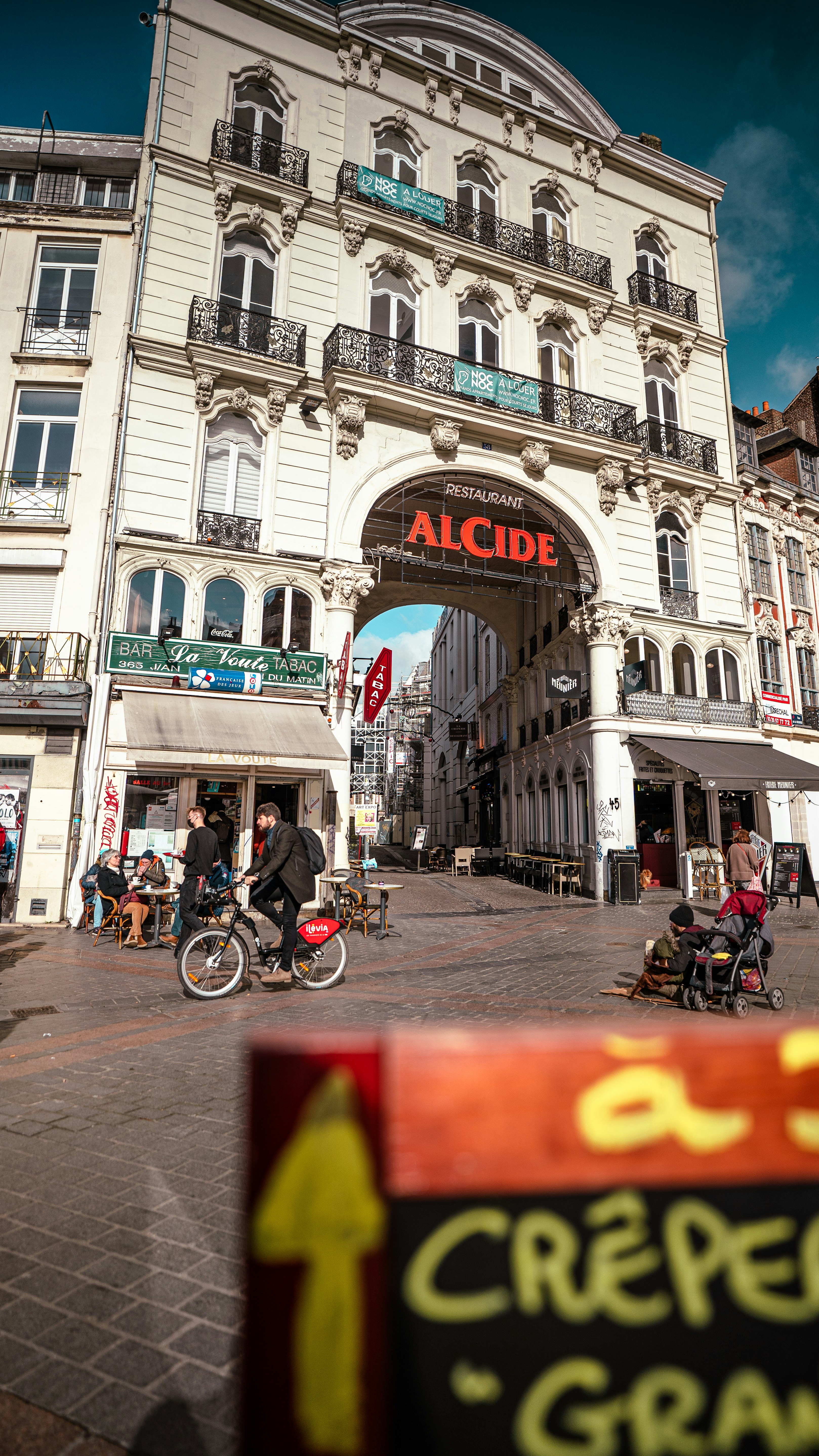 Restaurant Alcide - Grand-Place de Lille - Vlille Vélo

IG : jacqoto