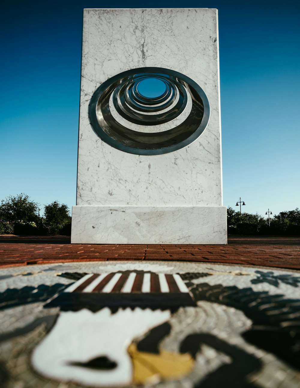 a monument with a circular design on it