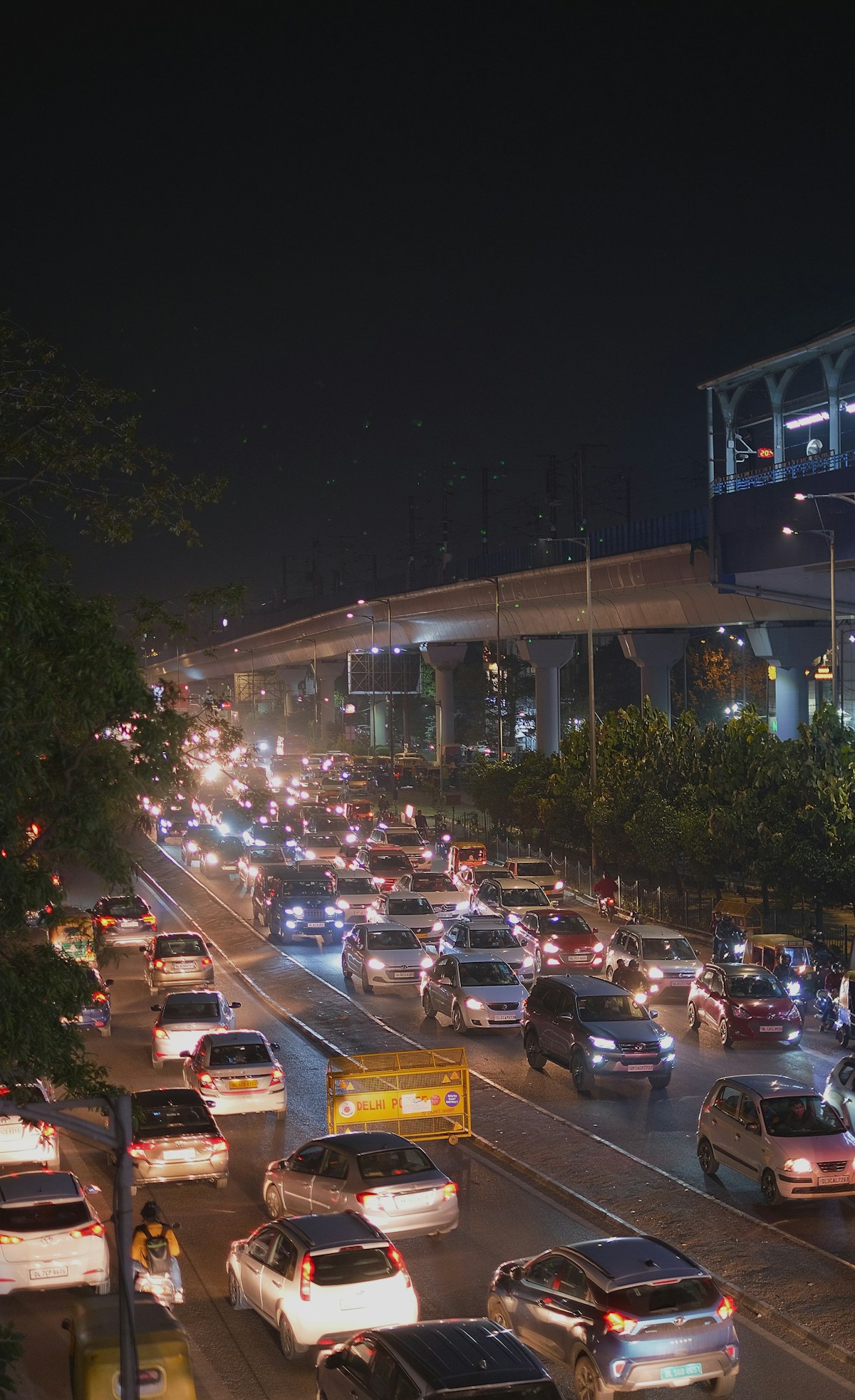 Delhi traffic at night