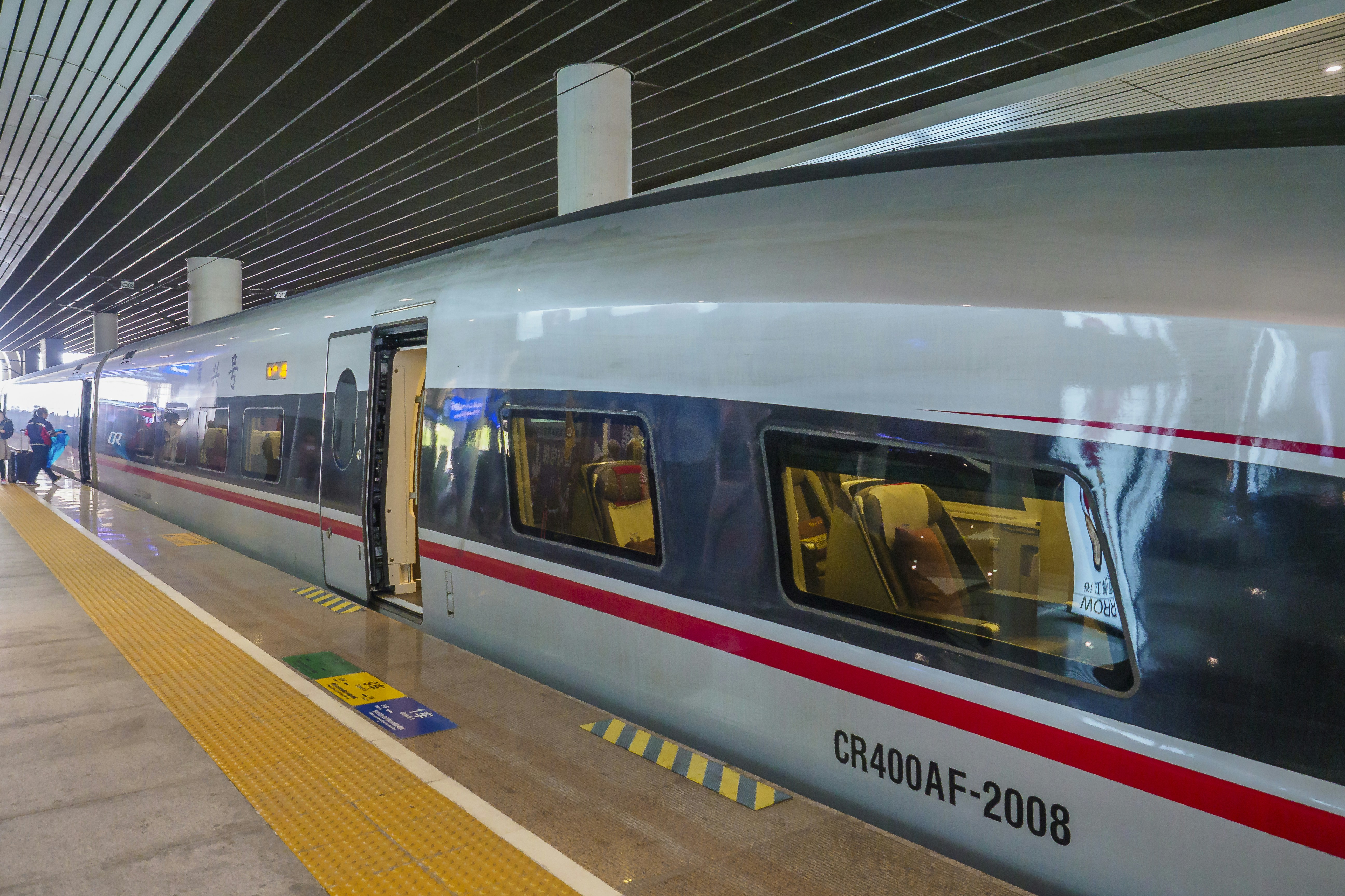 Railways are going electric (except in North America)