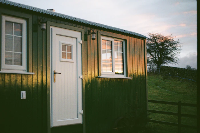 Shepherd's hut