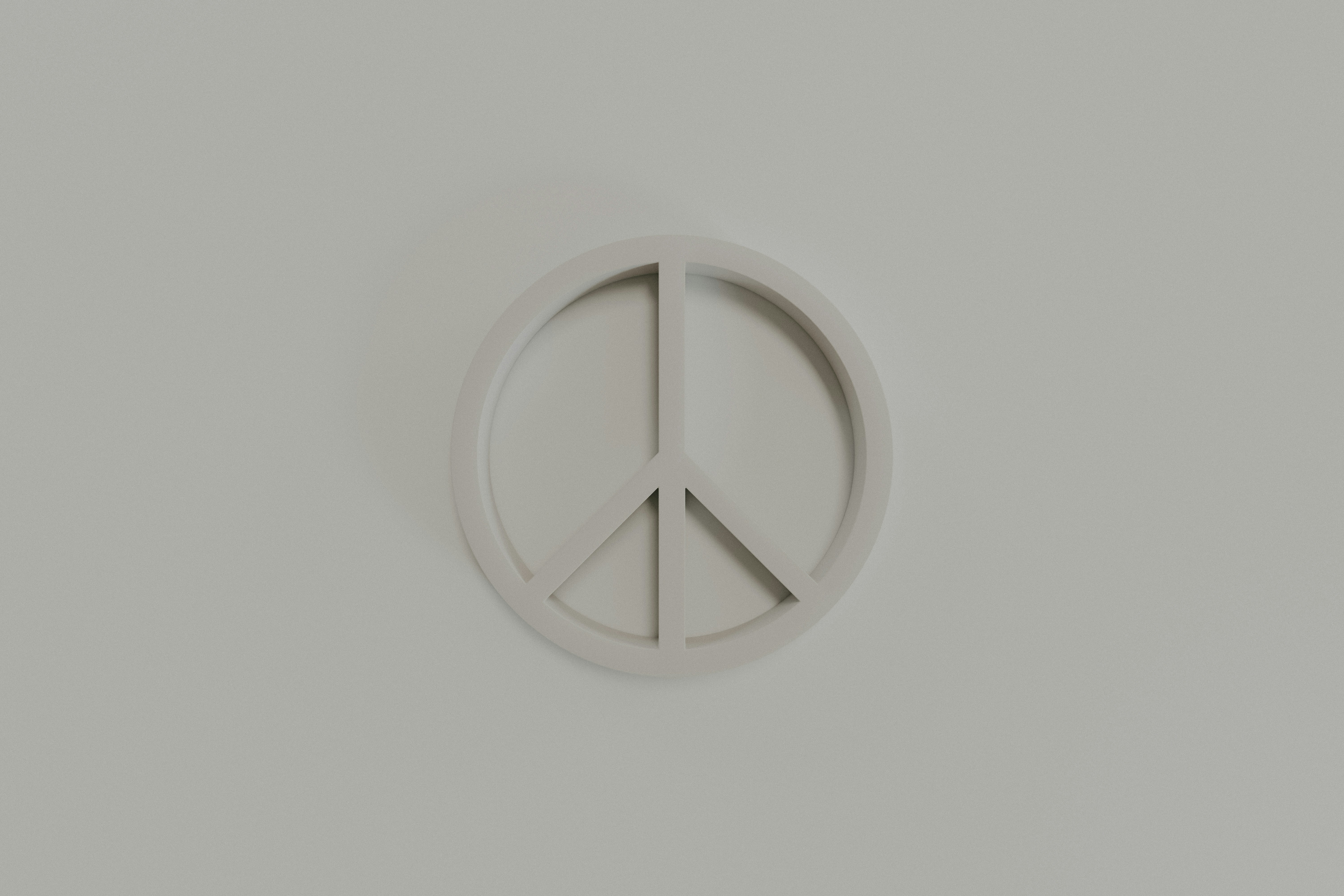 The Story of My Emergency Relocation — Make Love Not War (Part 1)