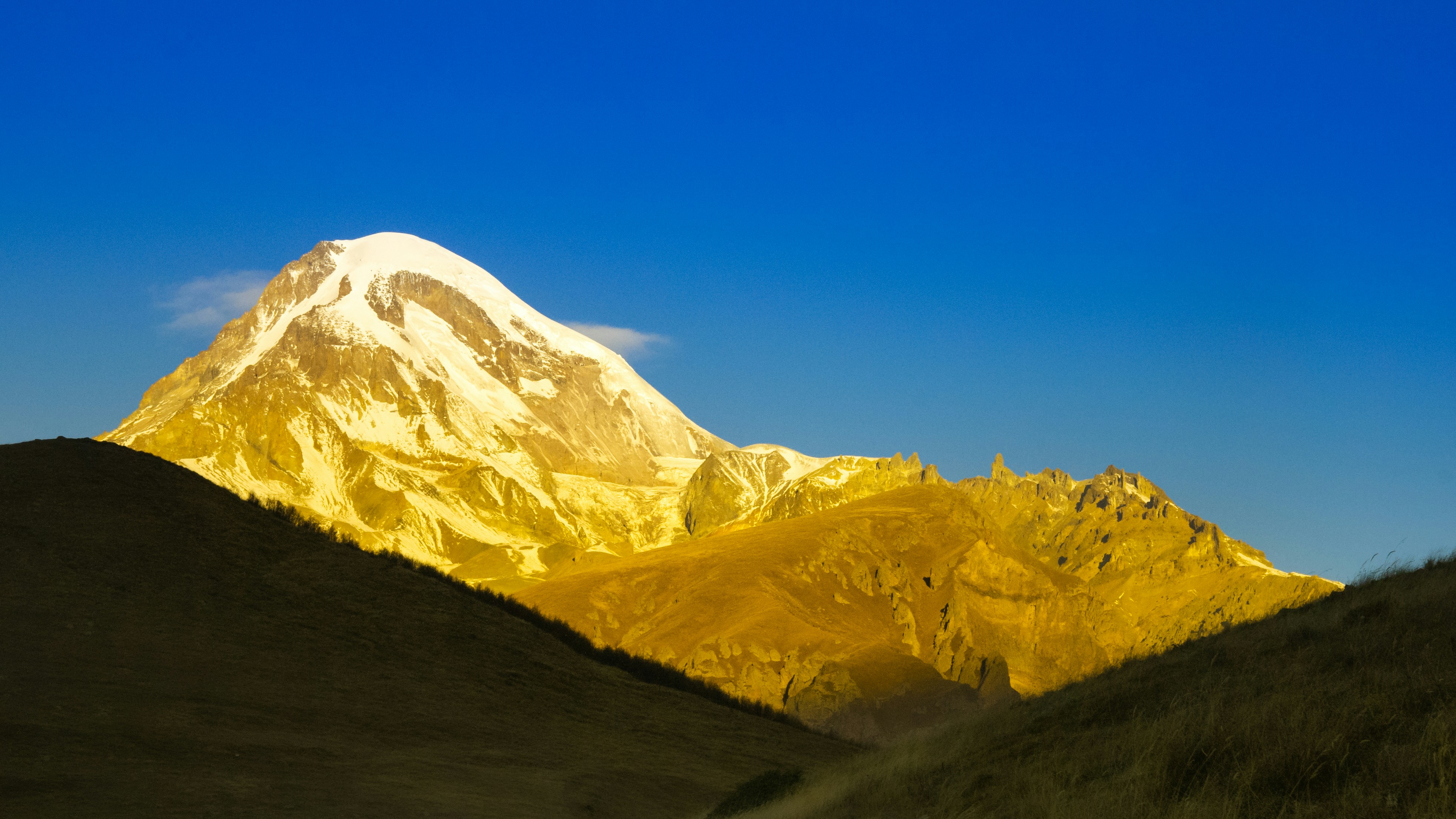 Leshan Golden Summit photo 2