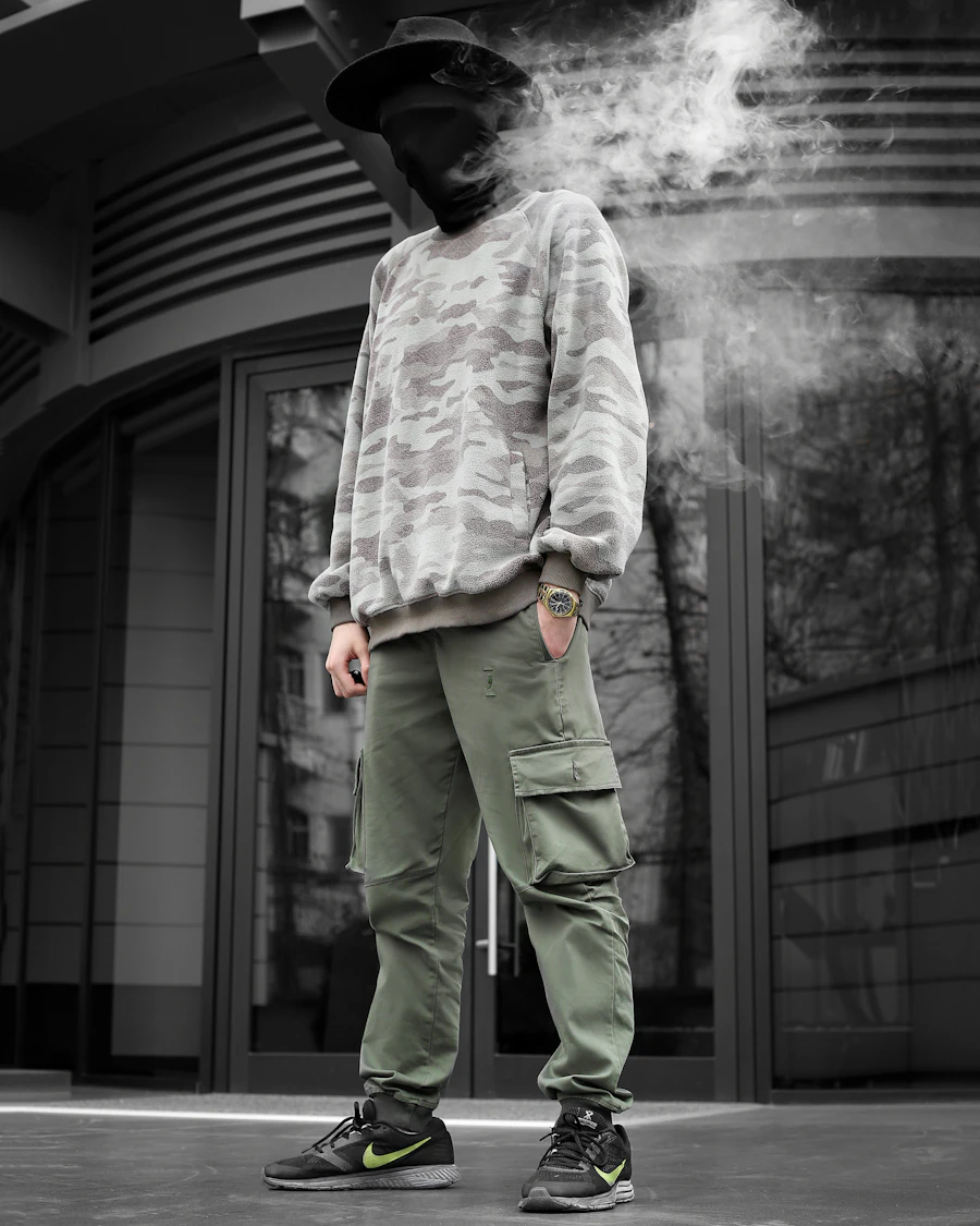 Pleated Wide Trousers view 2