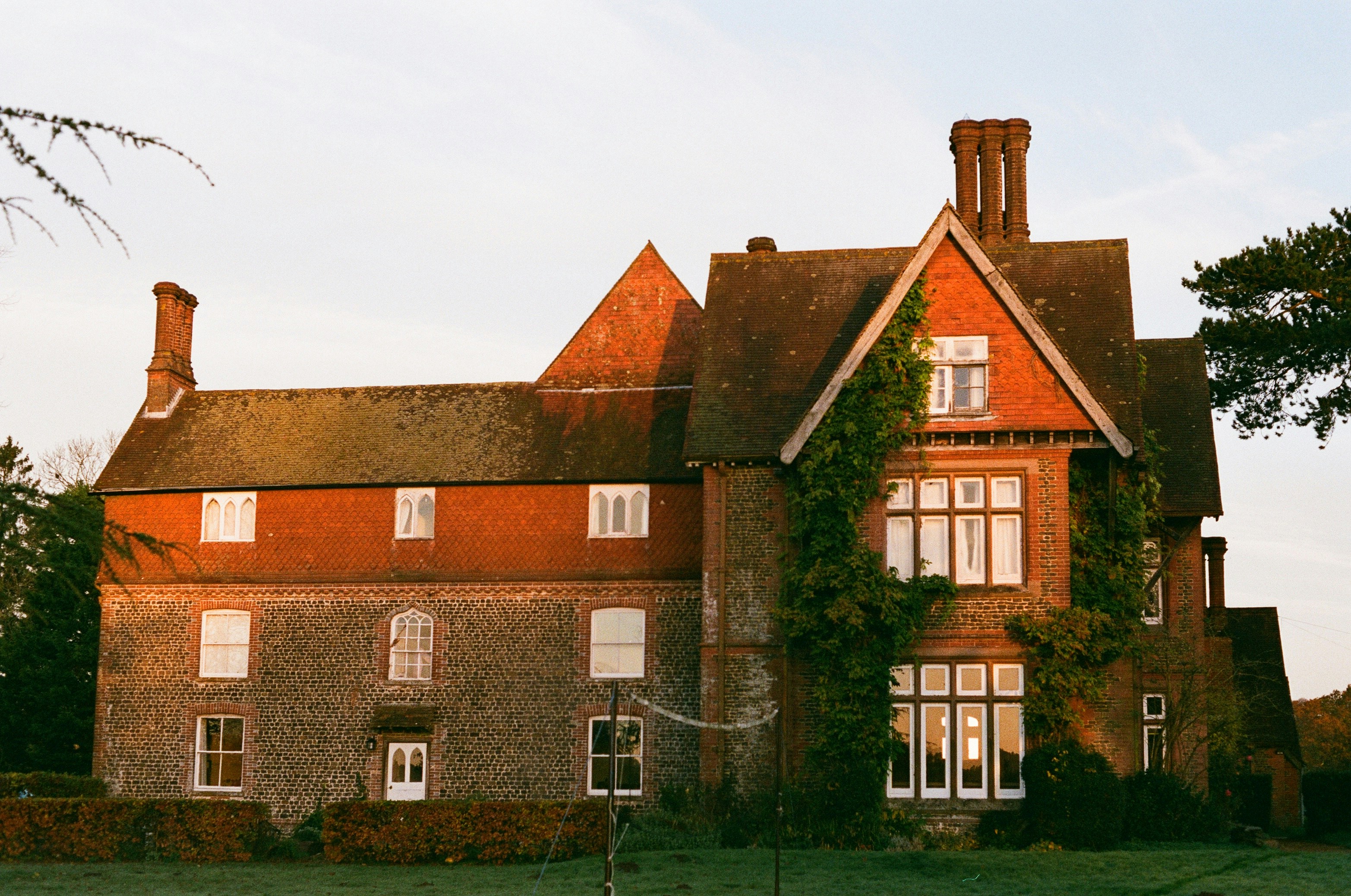 Photo by hannahcsmithcurio