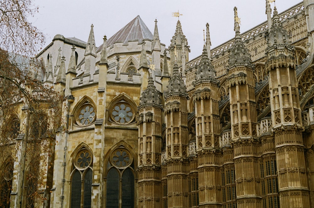 a large building with a clock on the front of it