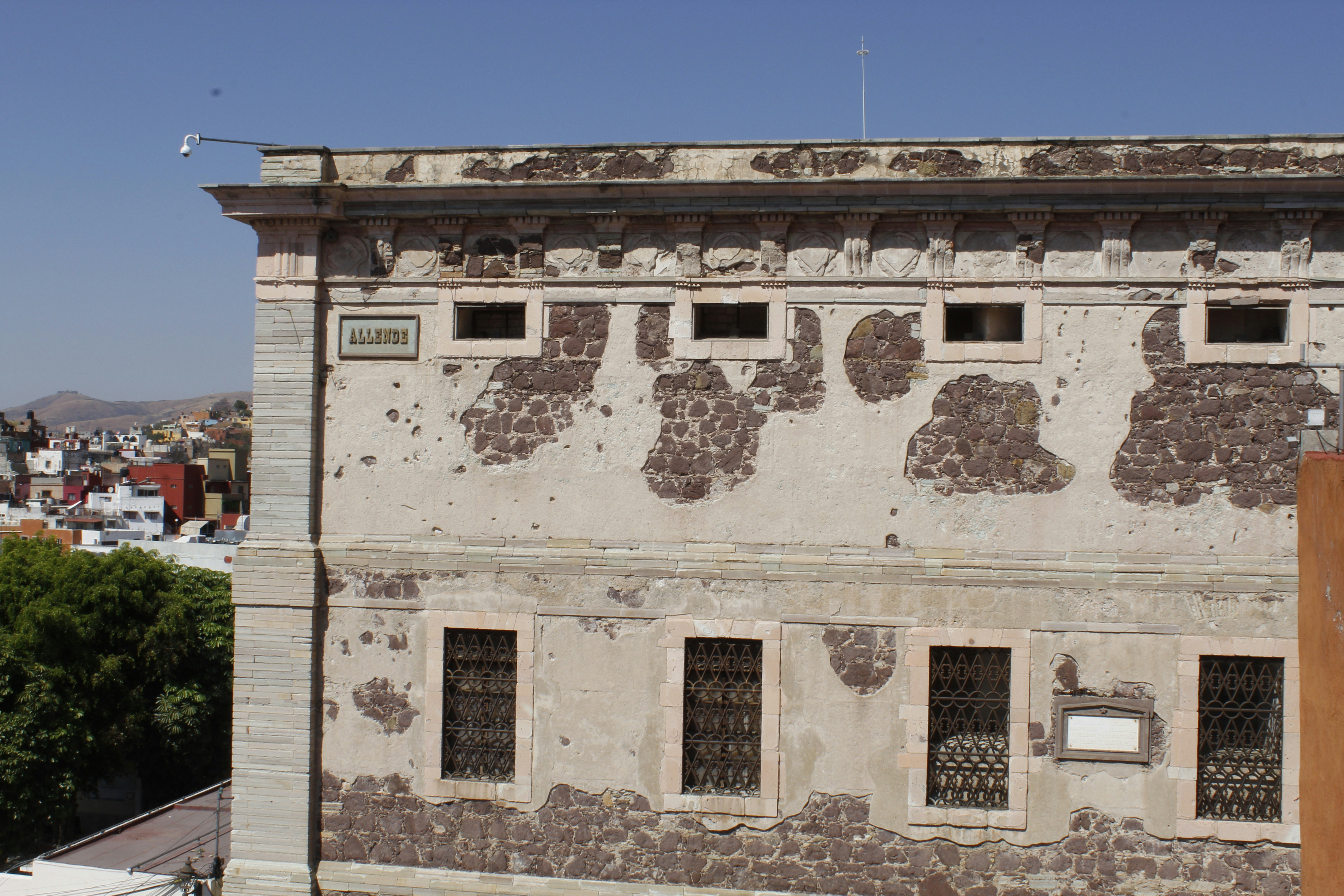 Cross-Border Strikes Escalate: Nine Dead in Russia-Ukraine Attacks