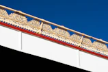 Detail of a PRFV guardrail on a bridge, highlighting its durability and clean design.