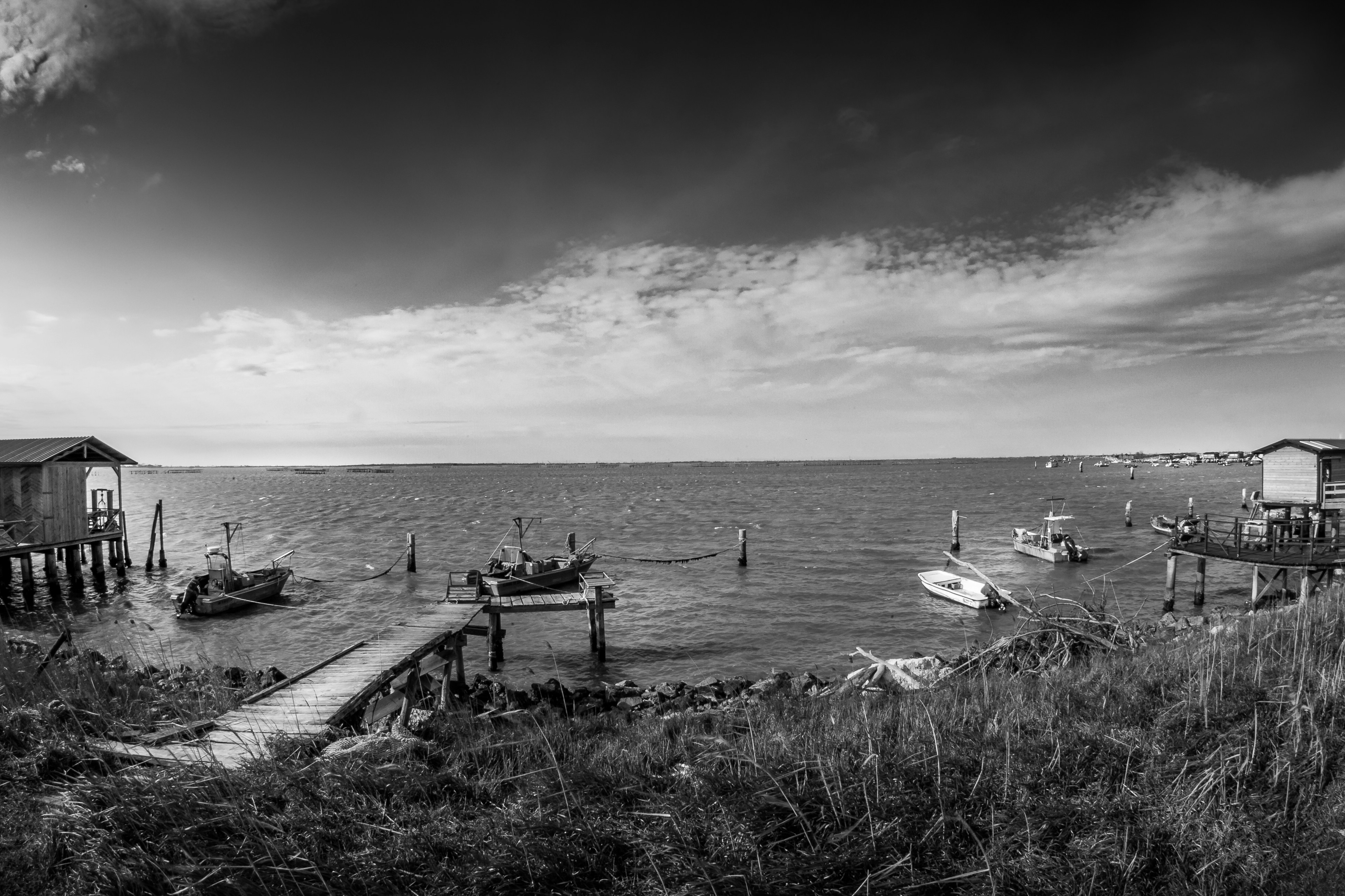 Photo by photoroutes