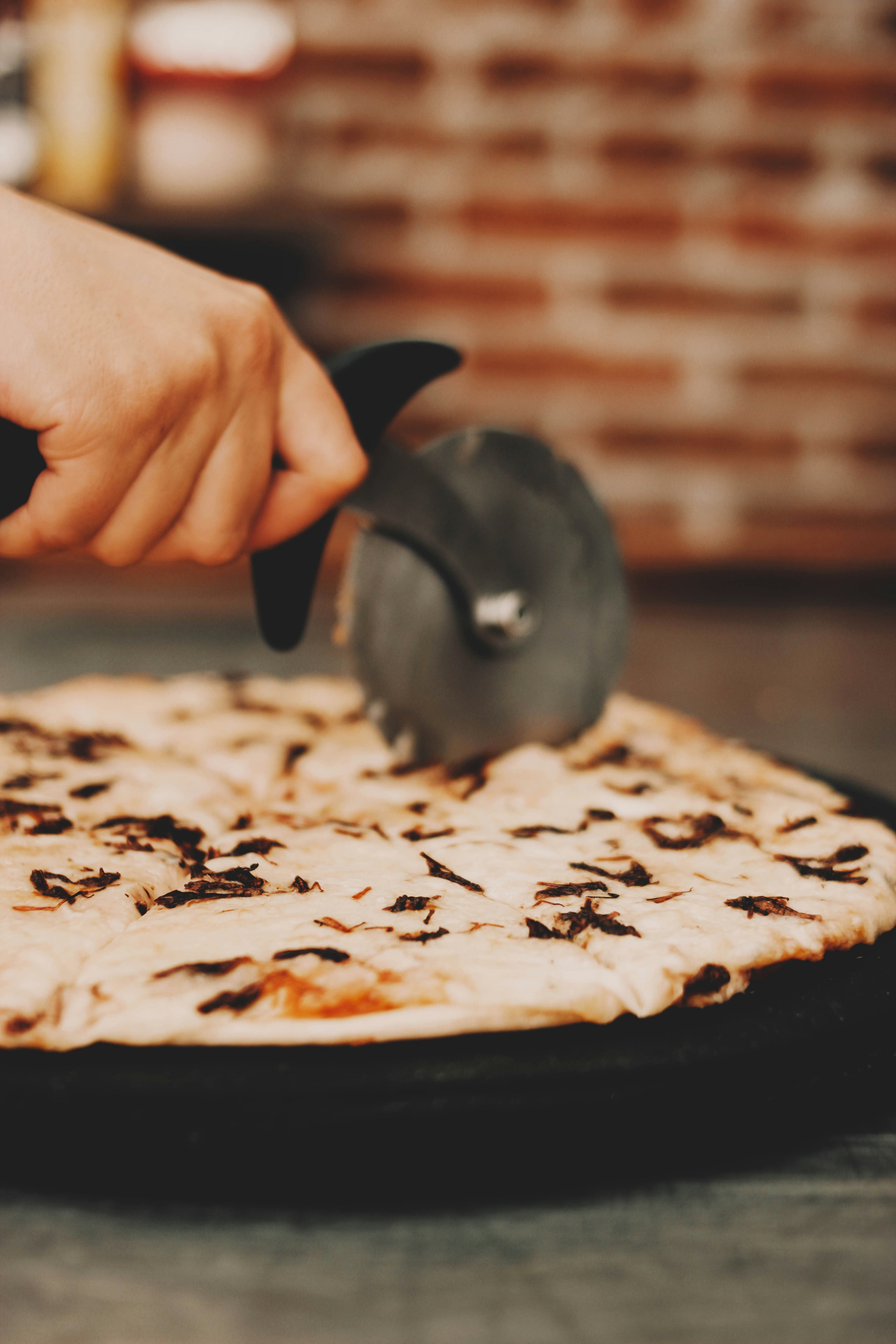 Mastering the Art: How to Make Homemade Pizza Crust from Scratch