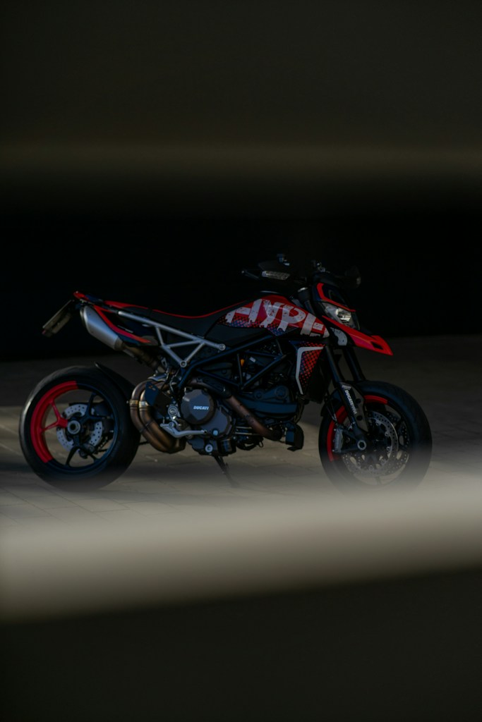 Aki Motor Bebas Perawatan