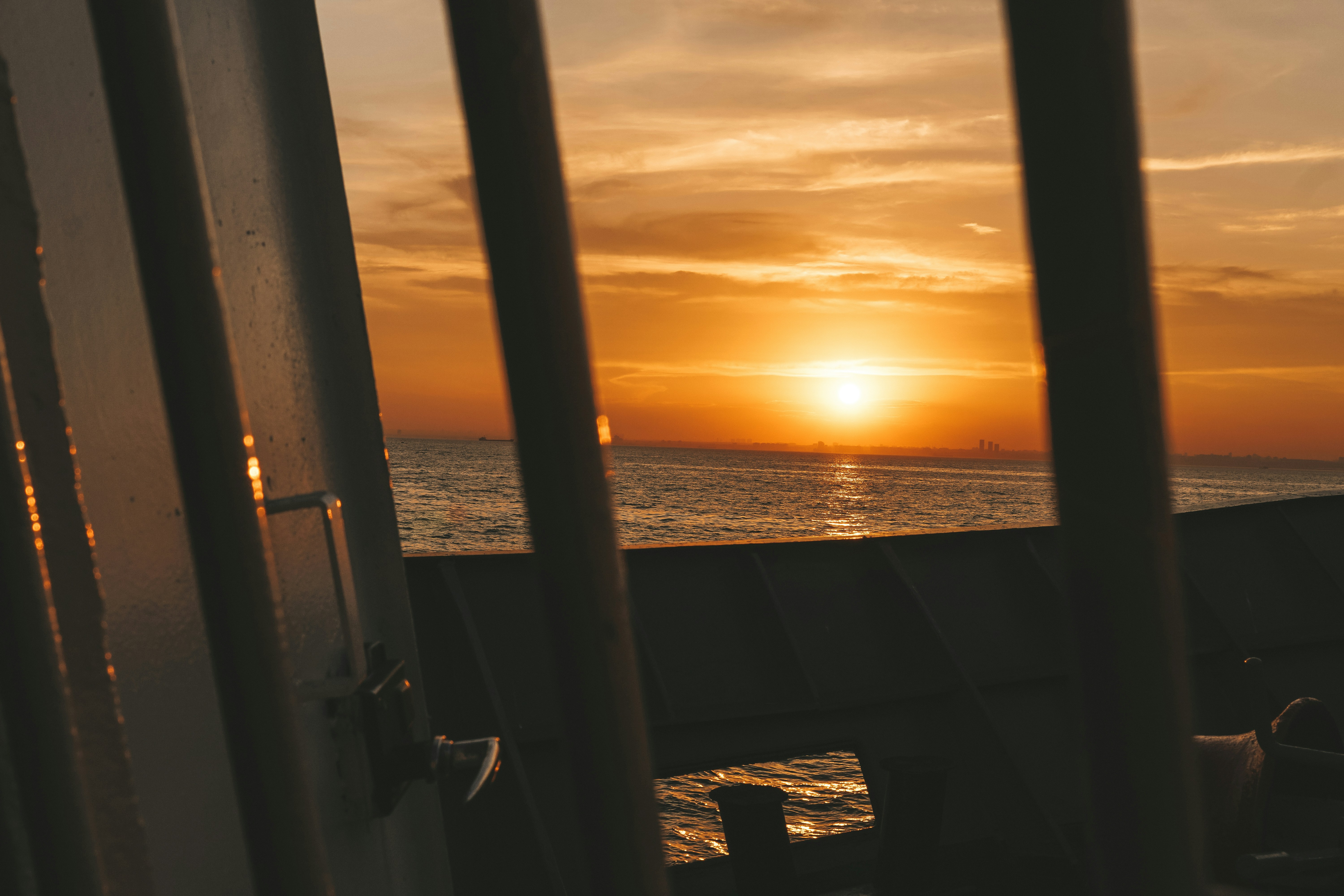 Photo by mertkahveci