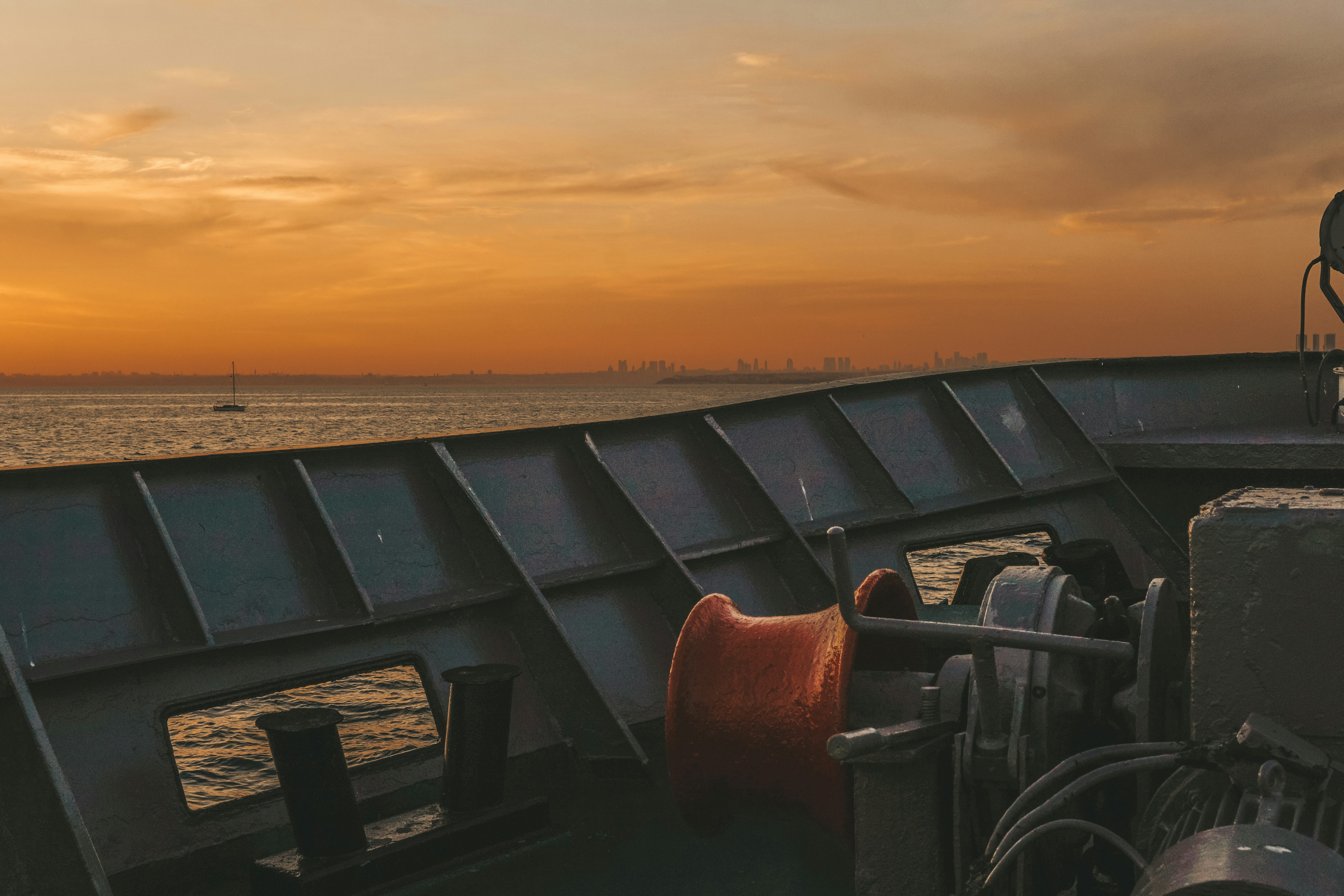 Photo by mertkahveci