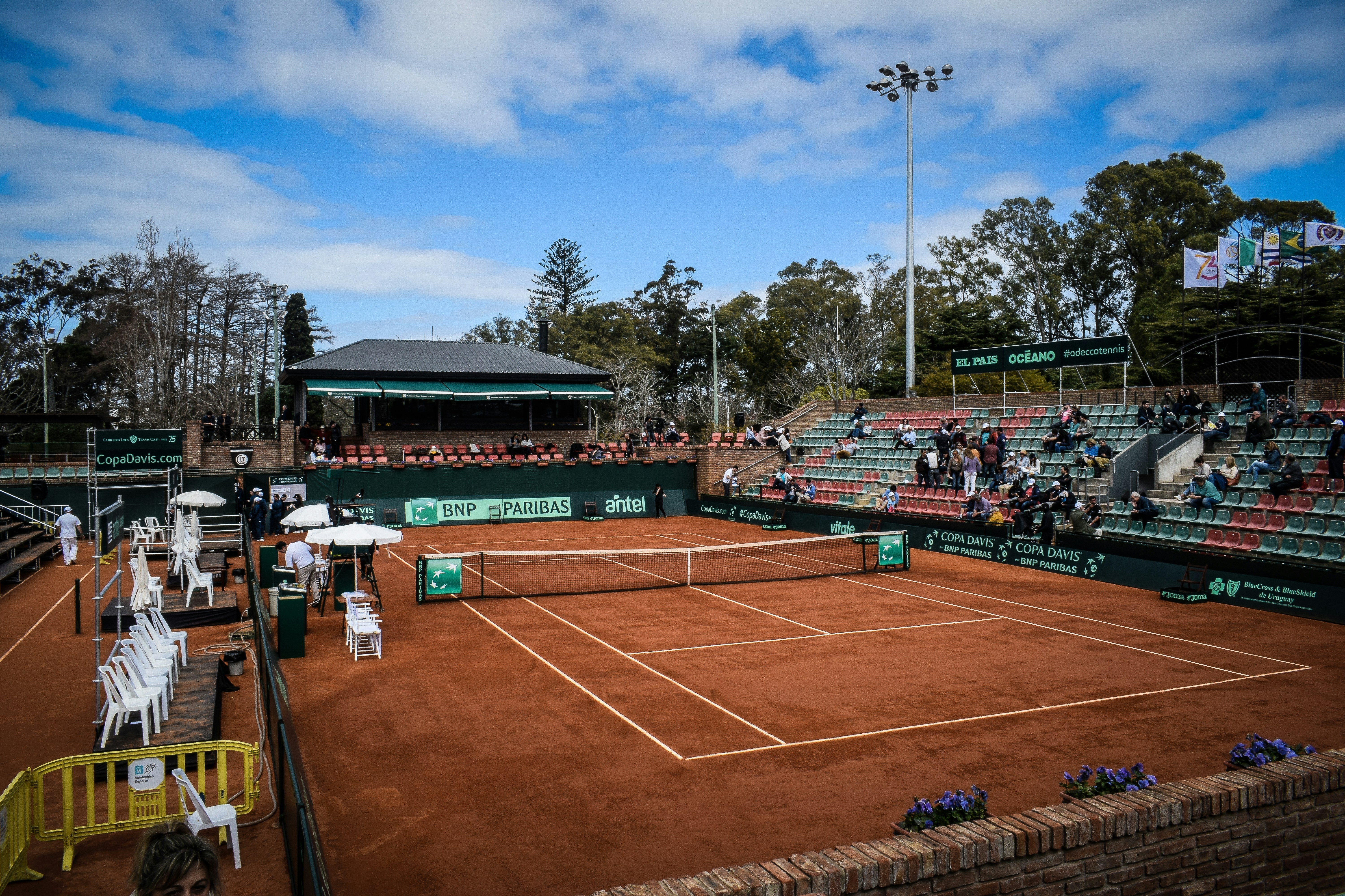 What Equipment Does My Child Need To Start Playing Tennis?