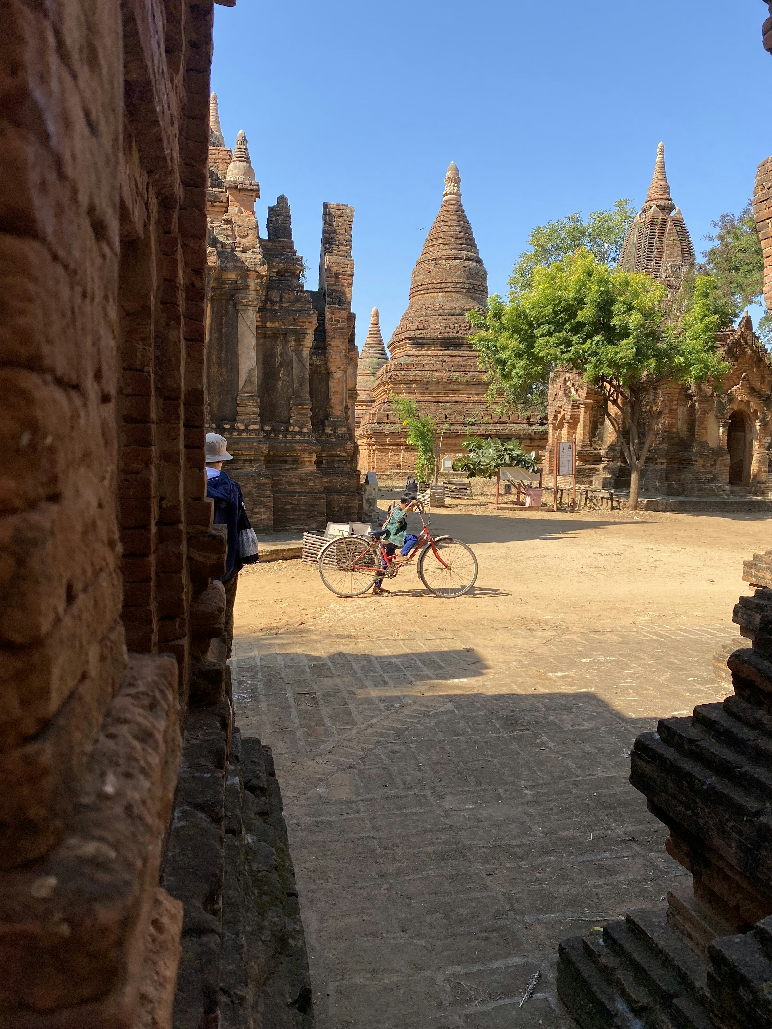 Photo by nant_eiphyothet