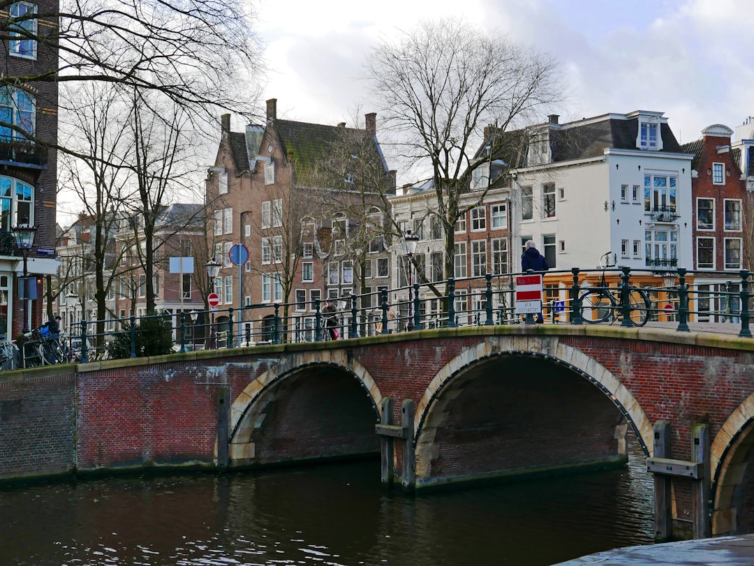 7 Unexpected Tipping Customs in Europe