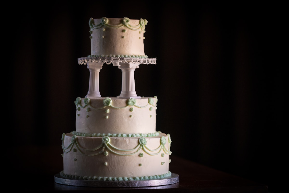 Should You Bake Your Own Wedding Cake From Scratch?