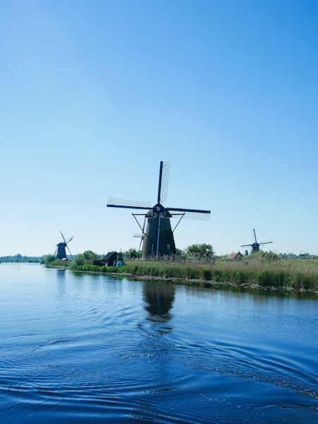 Kinderdijk Windmills: The Netherlands' UNESCO Wonder