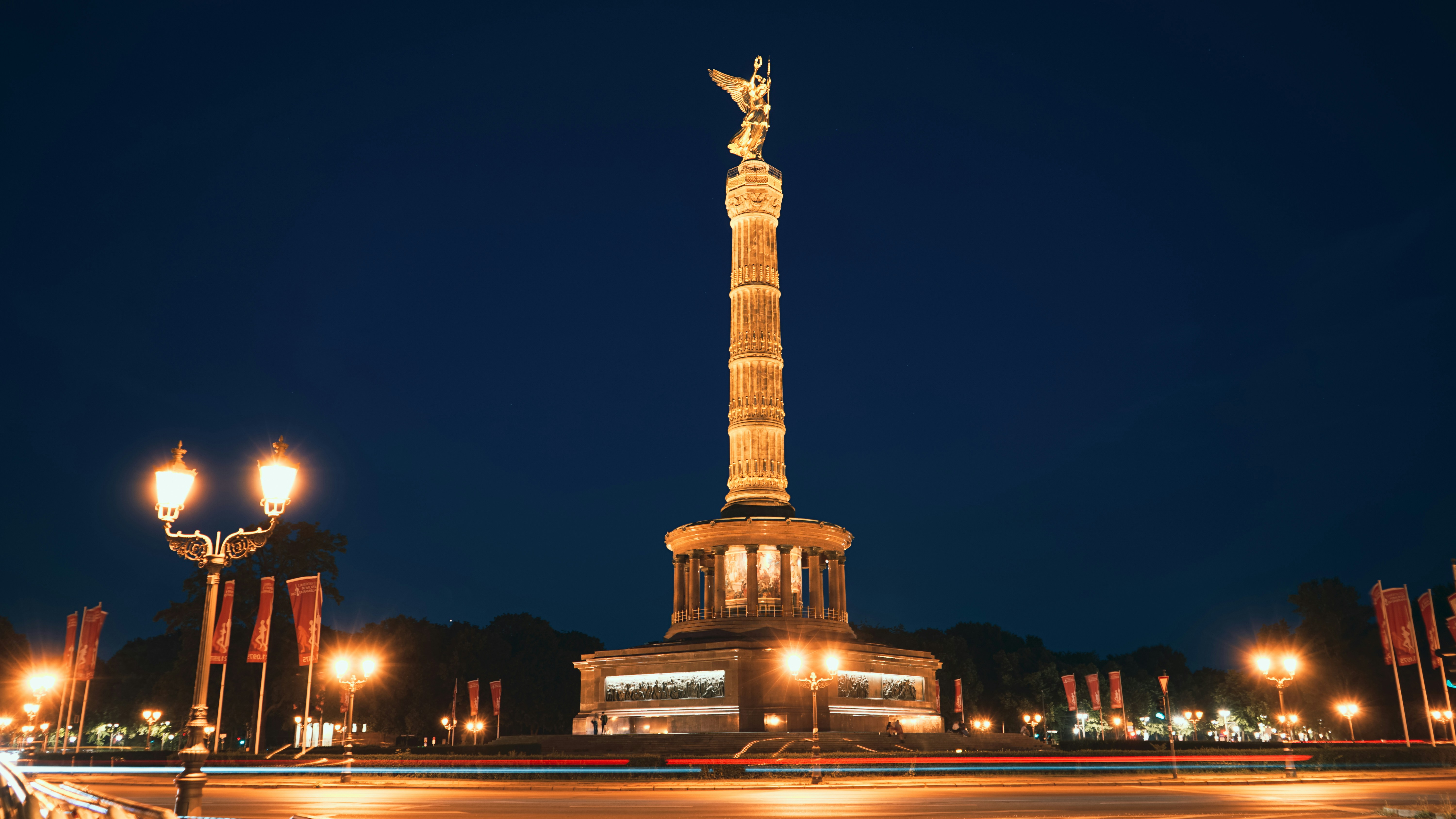 Image by Hannes Kocholl via Unsplash