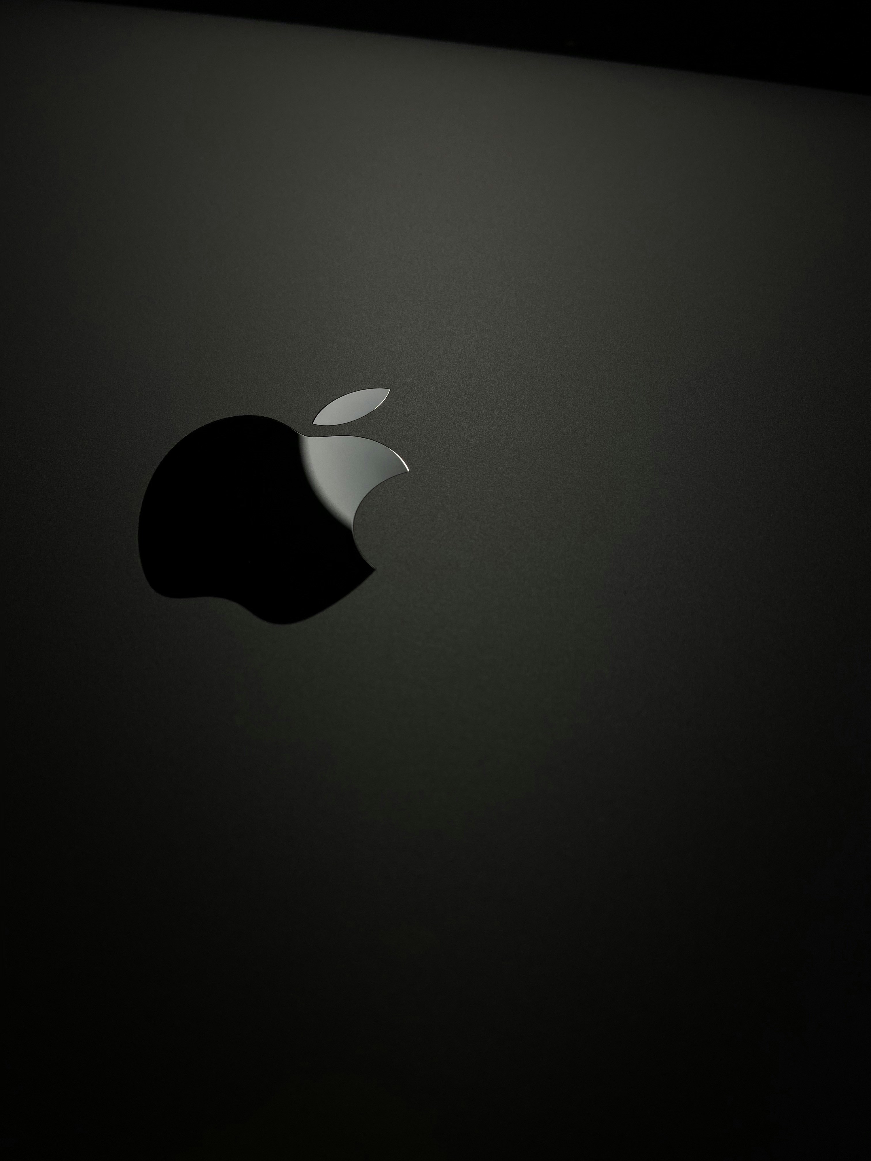 Apple's Exciting 'Liquid Glass' Interface Redesign: A Sneak Peek at WWDC
