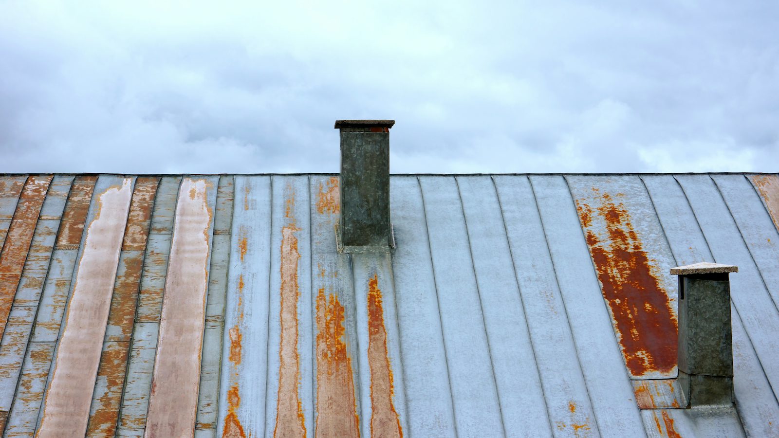 Roof valley detail with weatherproofing