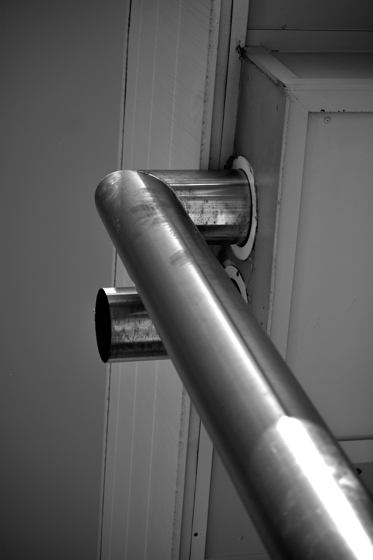 Lock repairs/replacement image background image