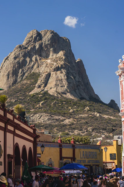viaje a peña de bernal monolito, viñedos en queretaro ruta del vino y queso