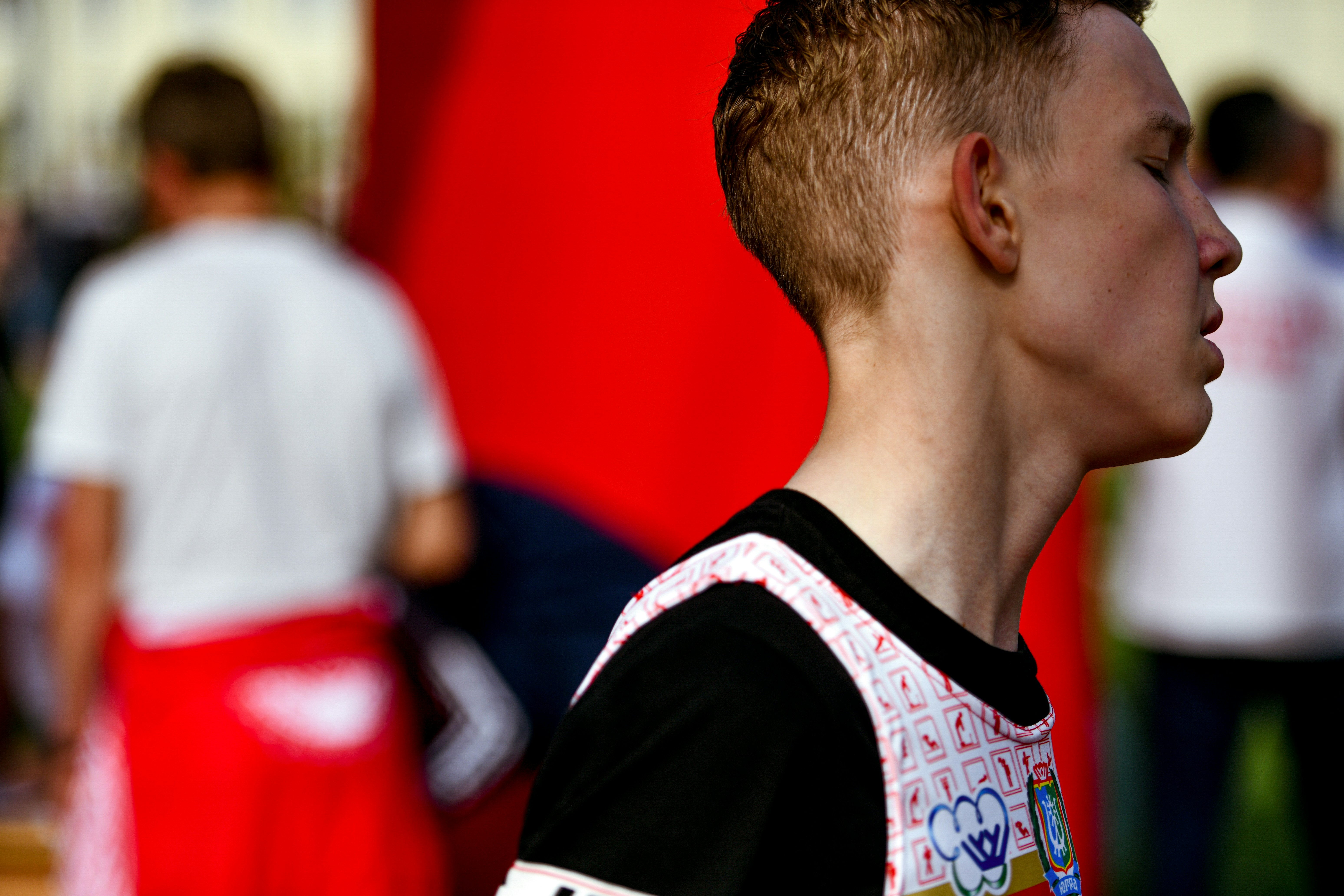 photo-1646743935125-b871534ba666?ixid=M3wxMjA3fDB8MXxzZWFyY2h8MjB8fHl1cG9vJTIwc29jY2VyJTIwamVyc2V5cyUyMGRlbm1hcmt8ZW58MHx8fHwxNzYyNTQyMzY0fDA\u0026ixlib=rb-4.1.0