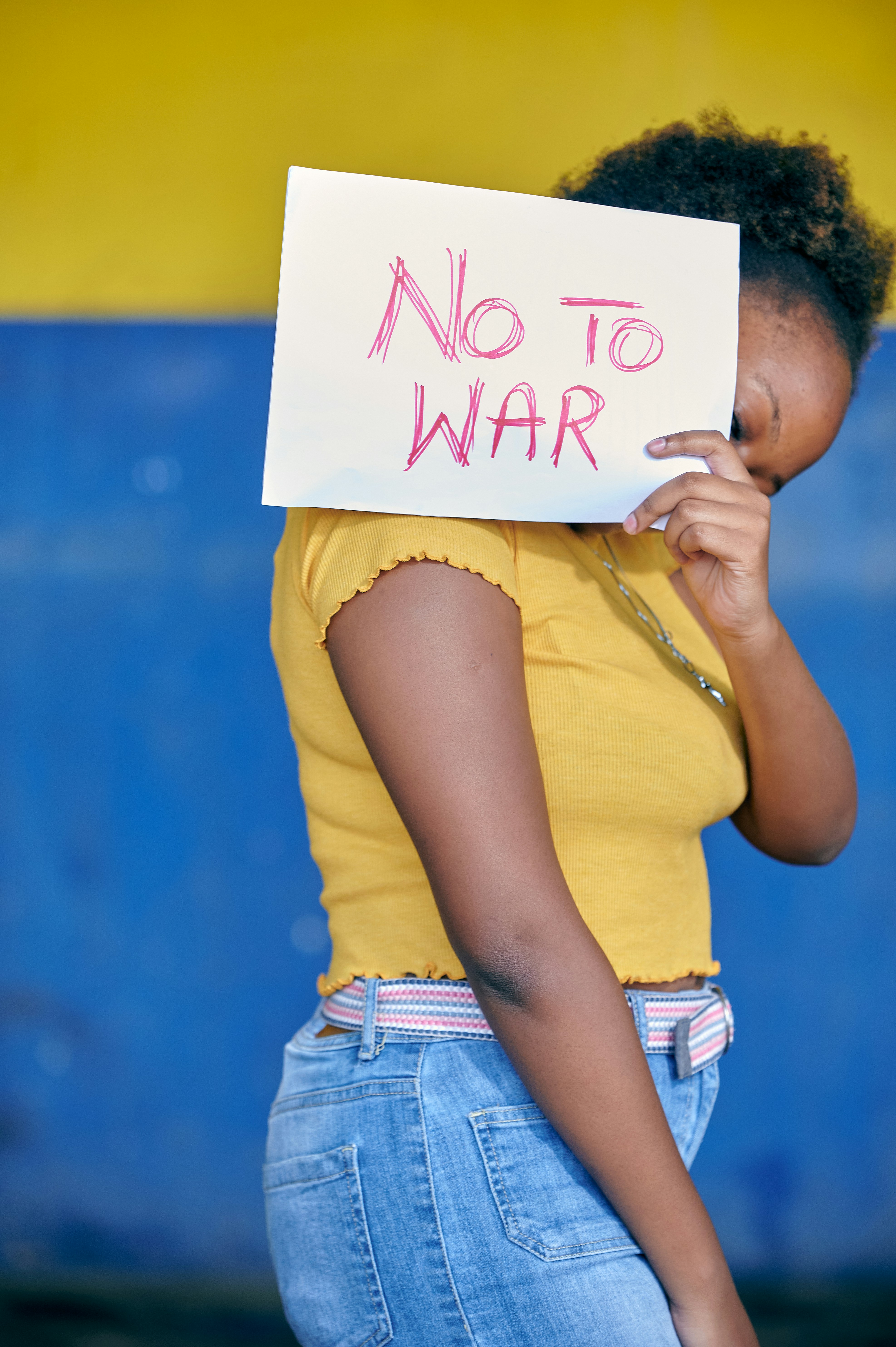 a woman wearing a blue shirt
