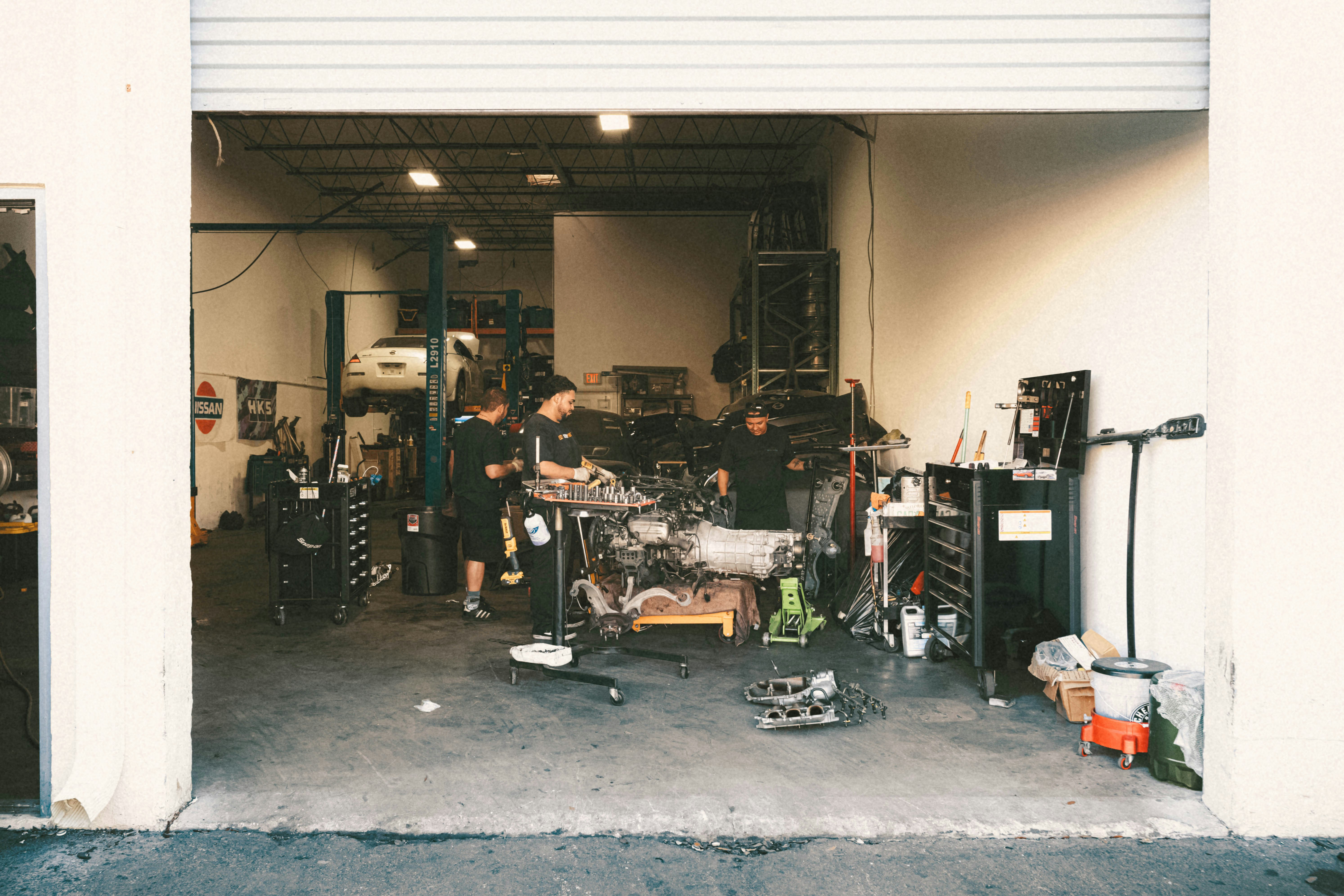 Garage workshop space