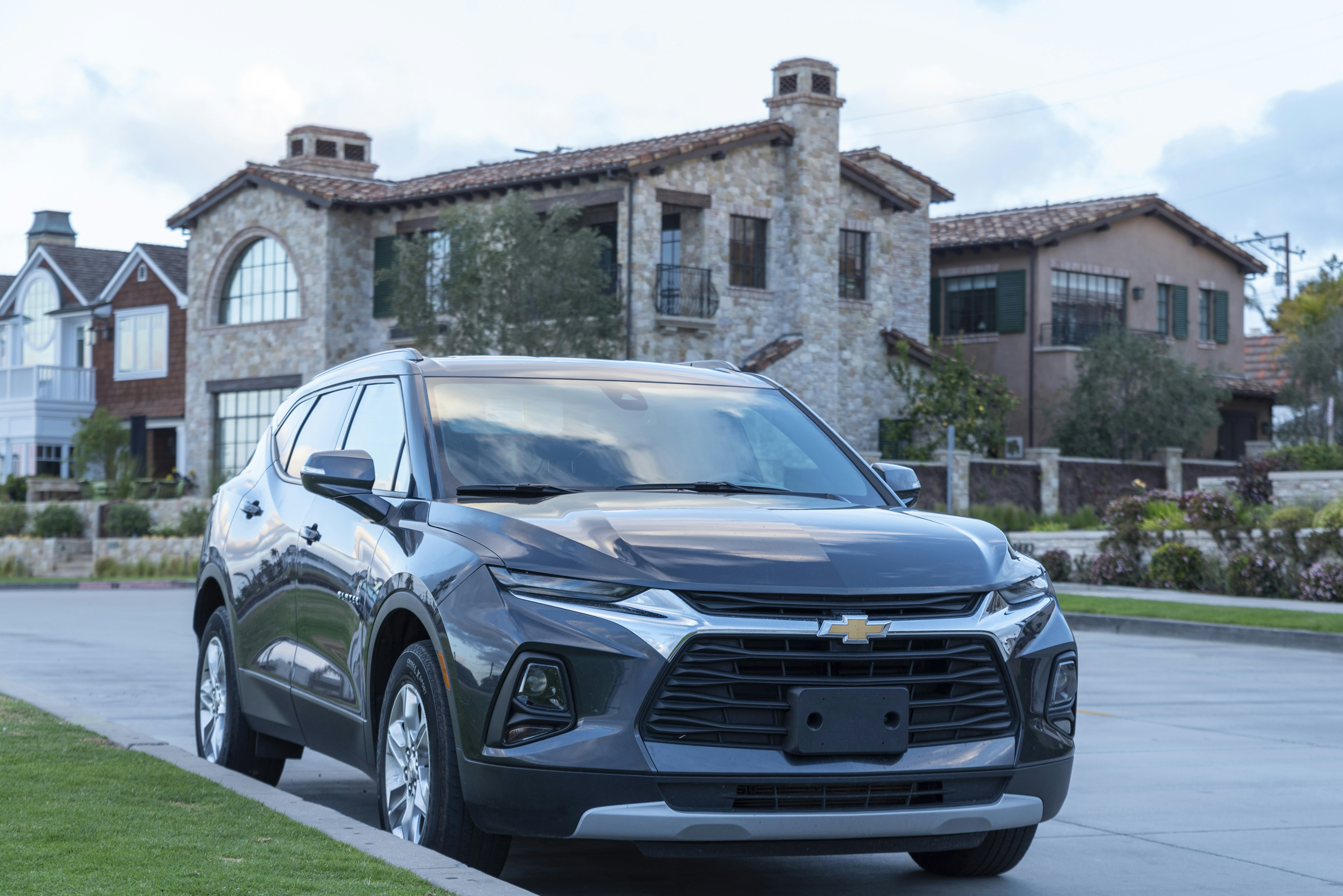 Chevrolet's EV Rollercoaster: Equinox EV Holds Steady While Blazer EV Sales Plummet
