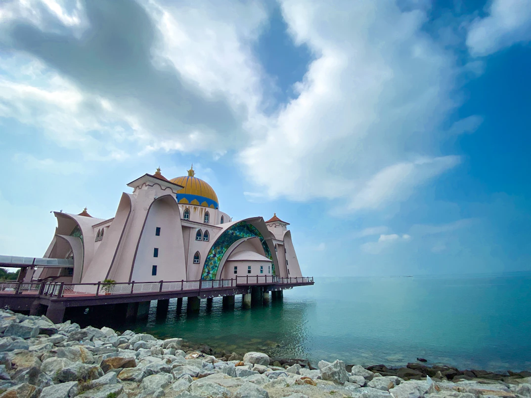 The stunning floating Melaka Straits Mosque at dusk
