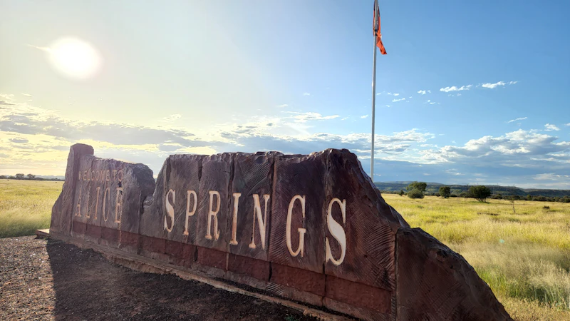 Best Hotels With Rooftop Pools in Alice Springs for Skyline Swims