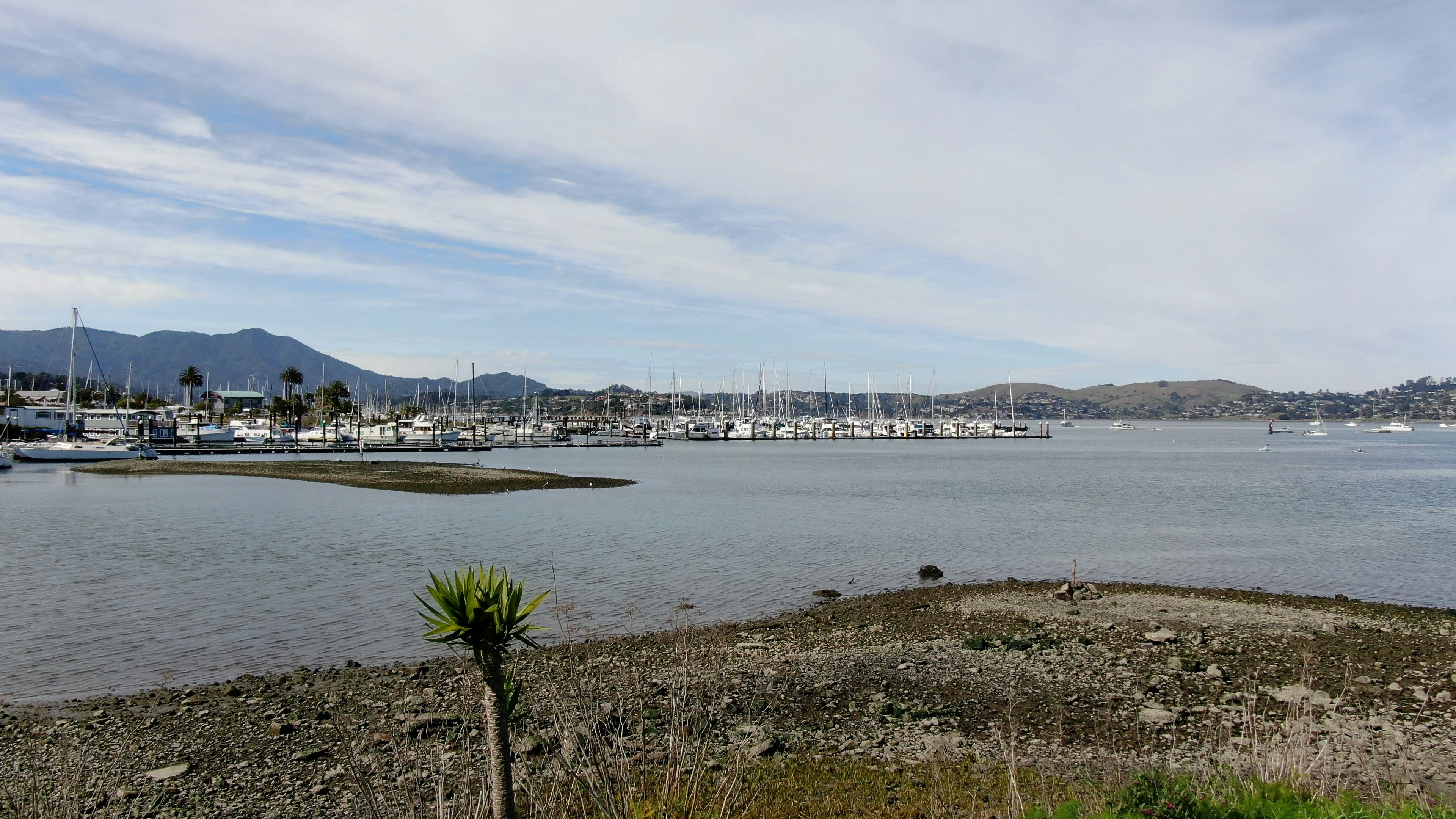 Photo by nathanbarteau