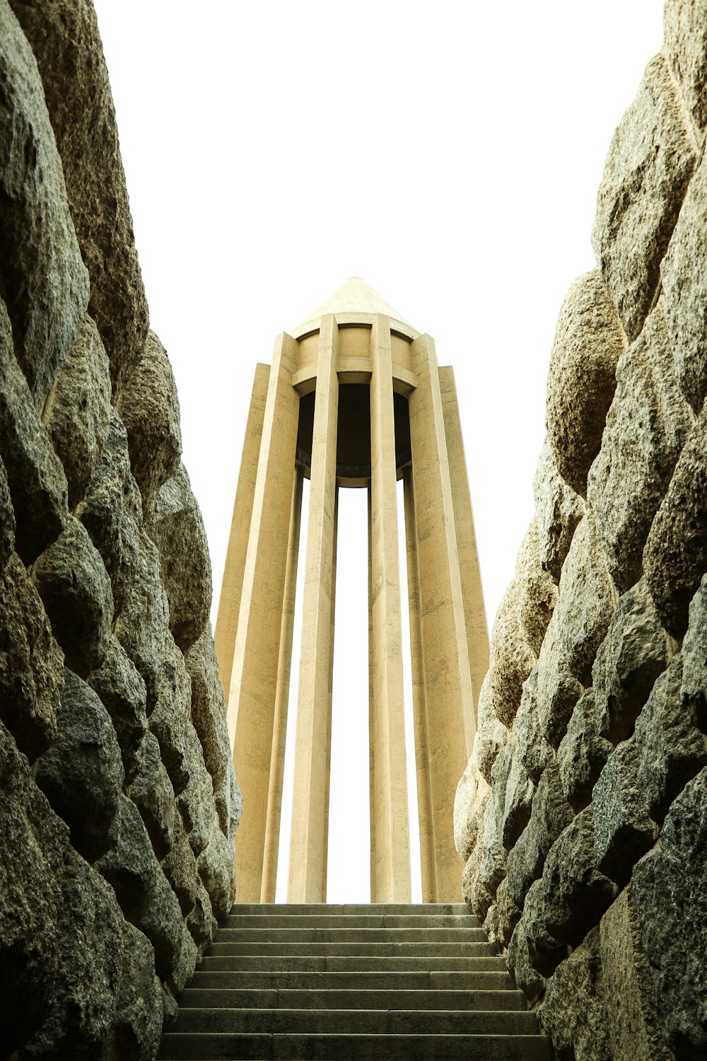 a view of a monument from the bottom of the stairs