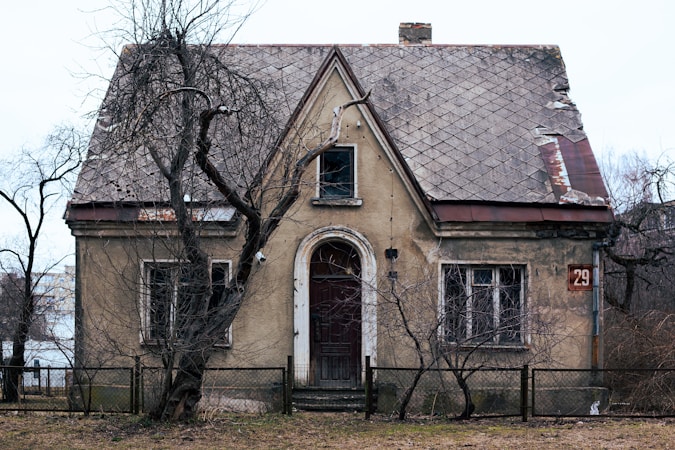Foreclosures Rise Nationally, Vegas Stays Low | Ryan Rose